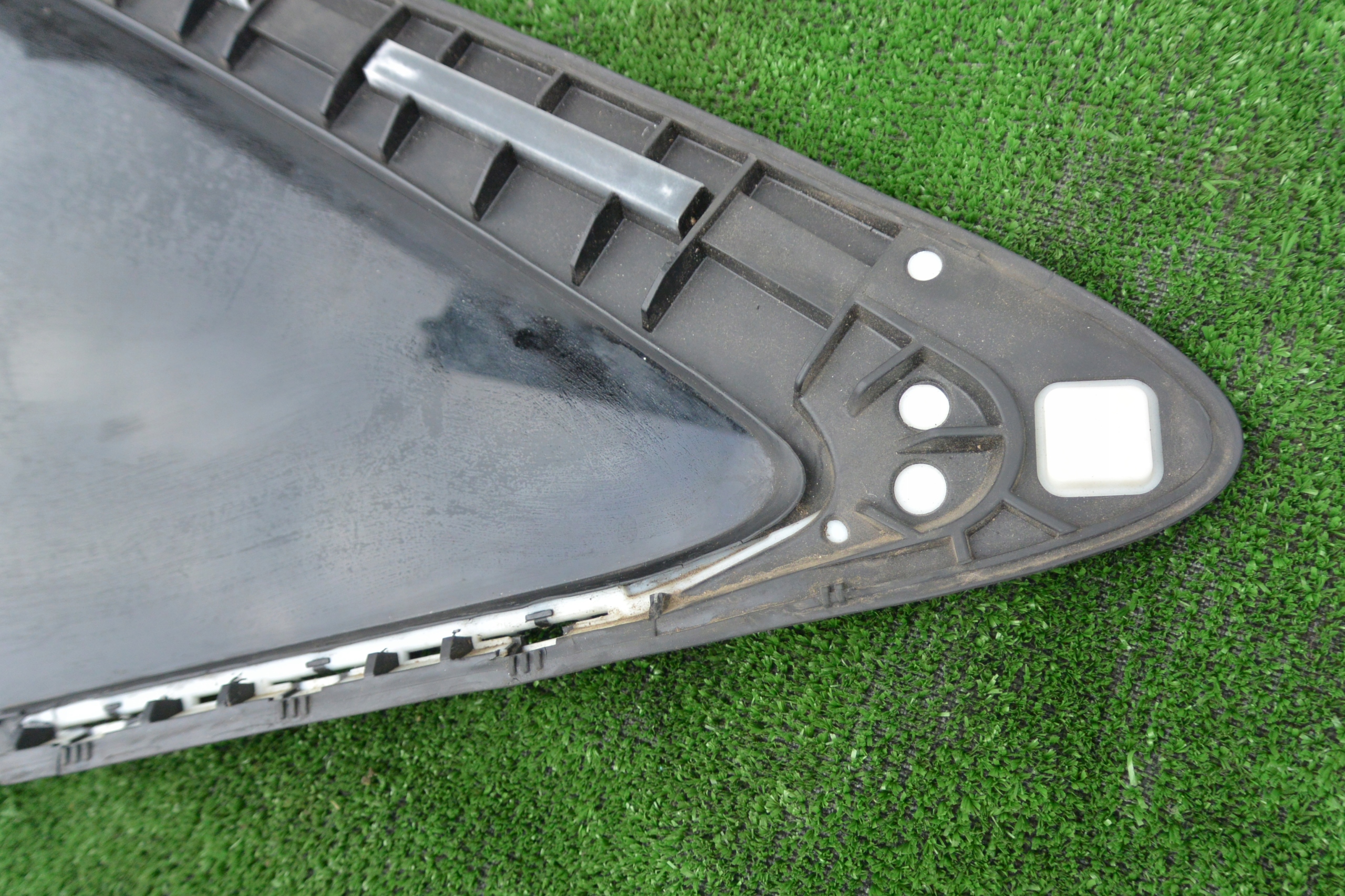 window bodywork left damaged gasket AUDI Q8