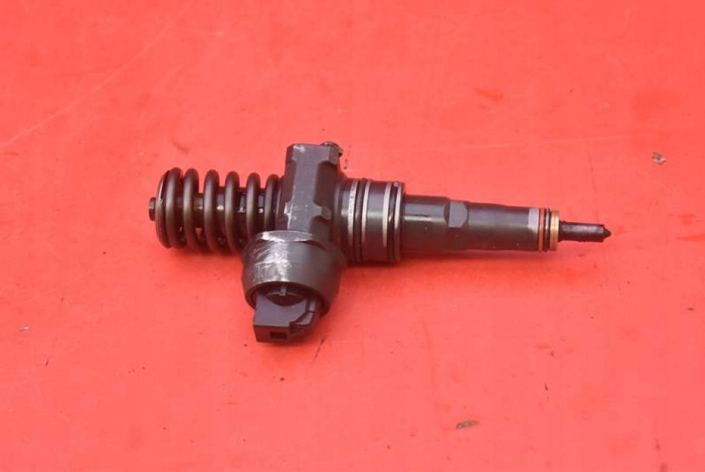 насос форсунка vw PASSAT B5 1.9 tdi 131 ЛС 00-05