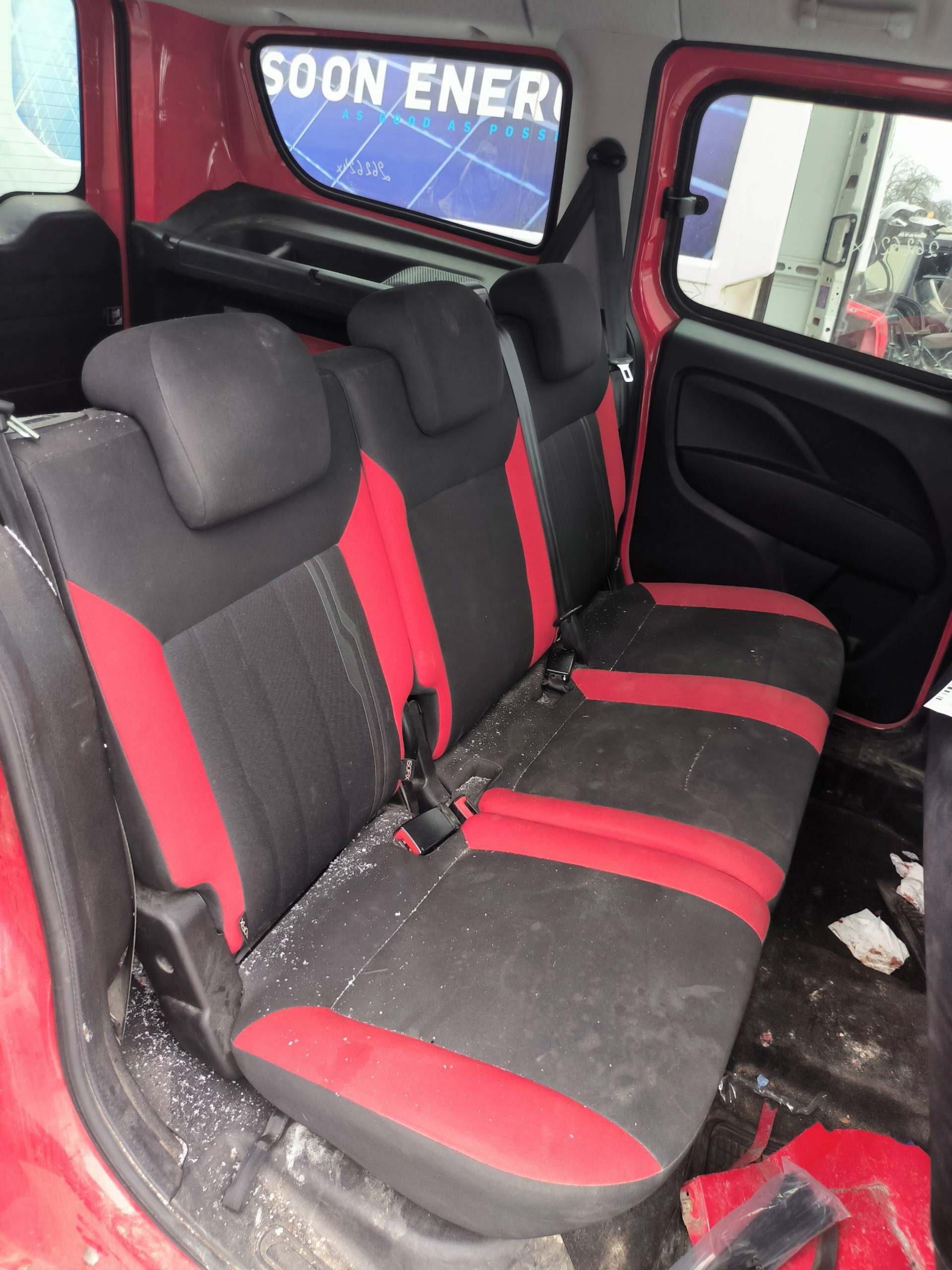 Sitze heck FIAT DOBLO II LIFT