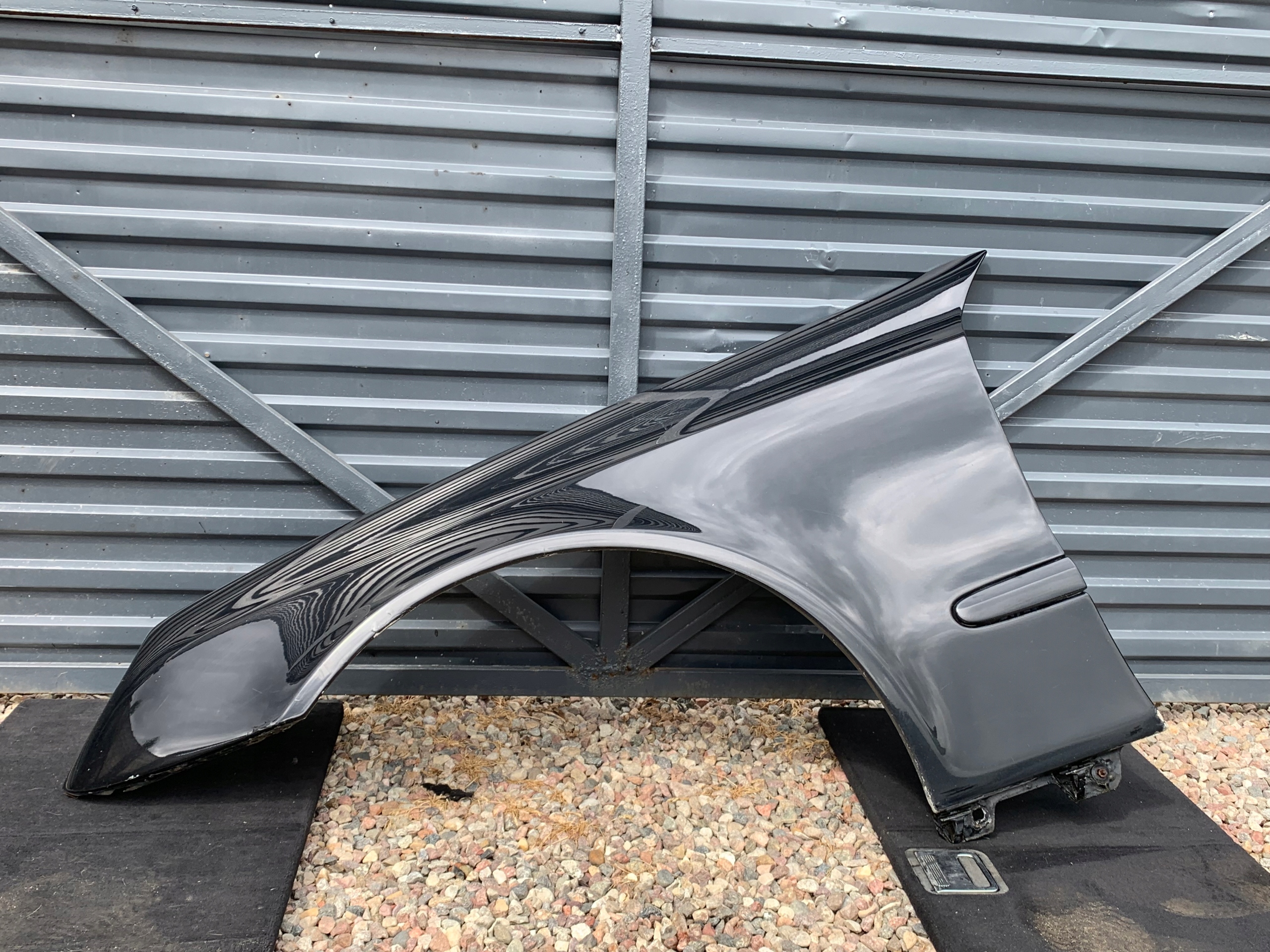 BARDZO LEWY PRZEDNI PRZÓD MERCEDES W211 040 C040 ALUMINIOWY