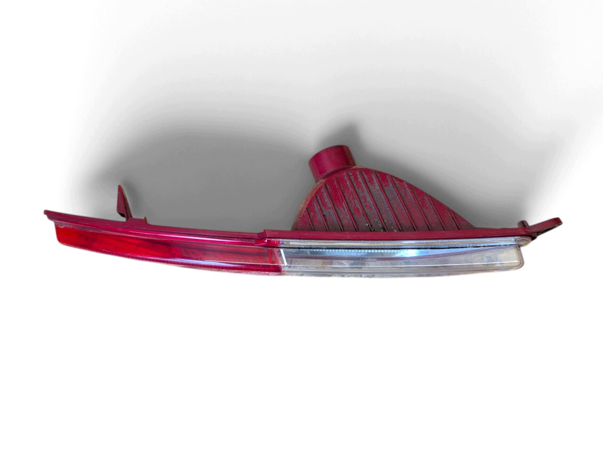 Odblask levá strana Chrysler Delta 1 2012 51808950