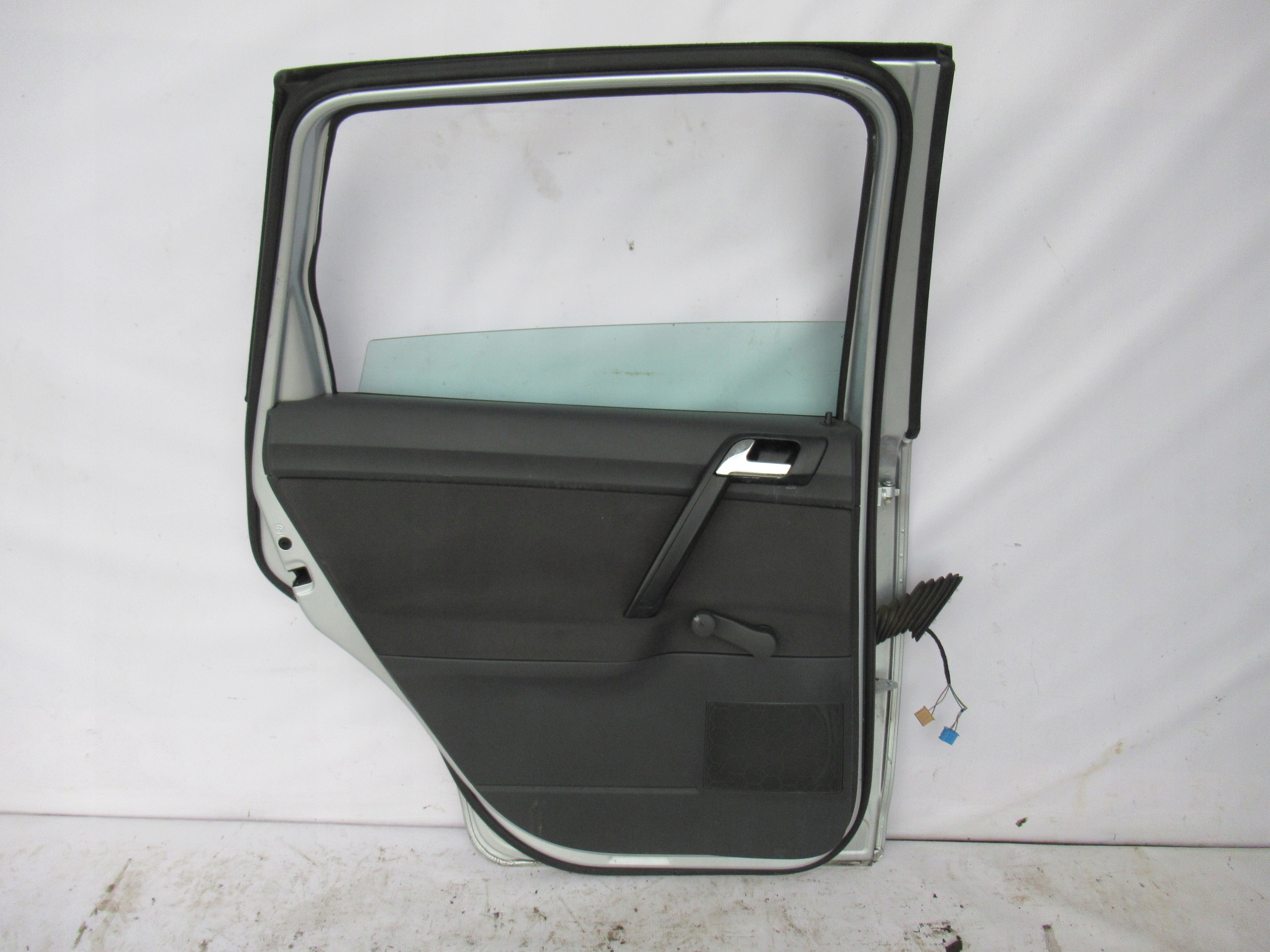 TÜR HECK HINTEN LINKS VW POLO 6Q 05