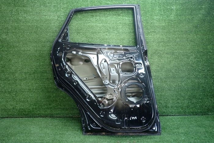 HYUNDAI KONA 17- door left rear. rear part