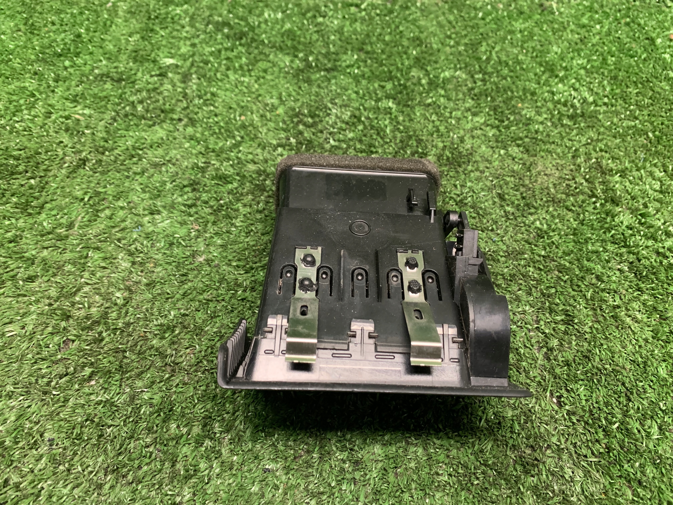 grid air conditioning devices MERCEDES W204 05924-001 EUROPA