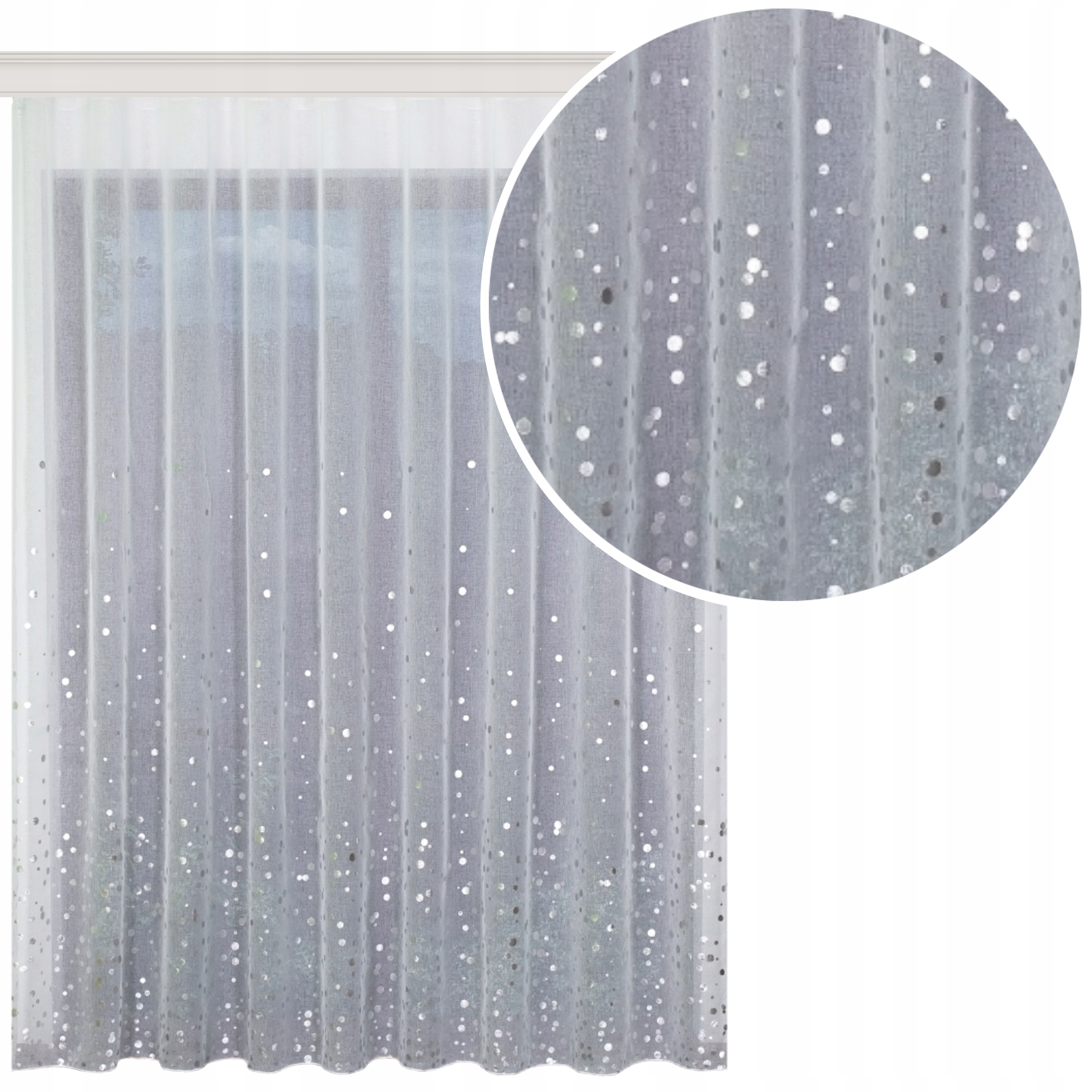 Hotová záclona Etamin stříbrné tečky ombre 450 x 190 cm s olověnkou v obývacím pokoji