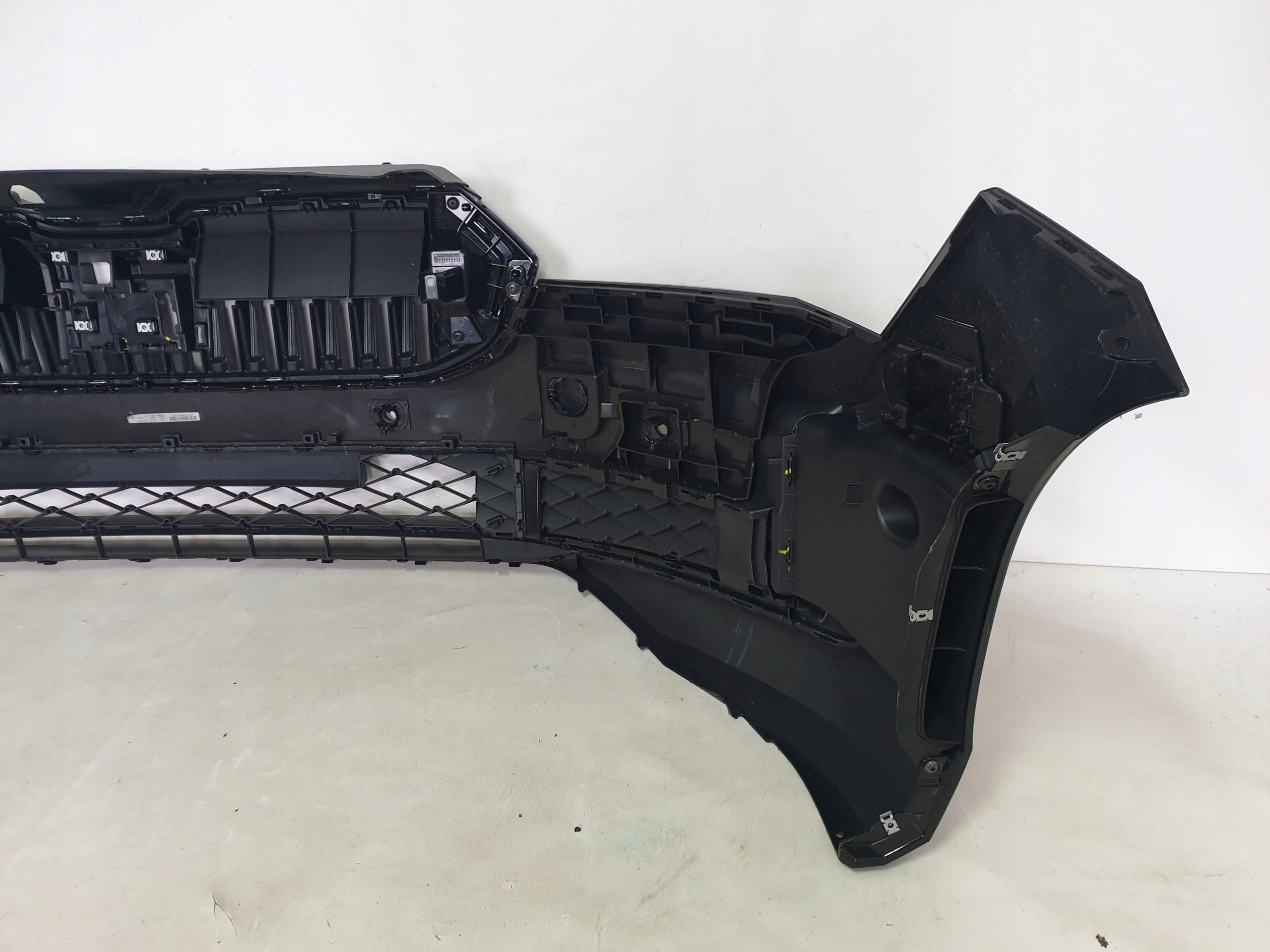 SKODA SUPERB IV 3P0 23-> bumper front front 4 x PDC cover 3P0807221