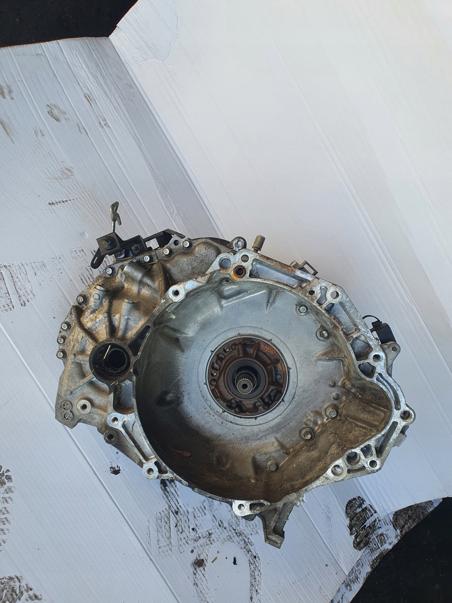 Skrzynia biegów PEUGEOT 2008 II 1,2THP 20GT83 Typ samochodu Samochody osobowe