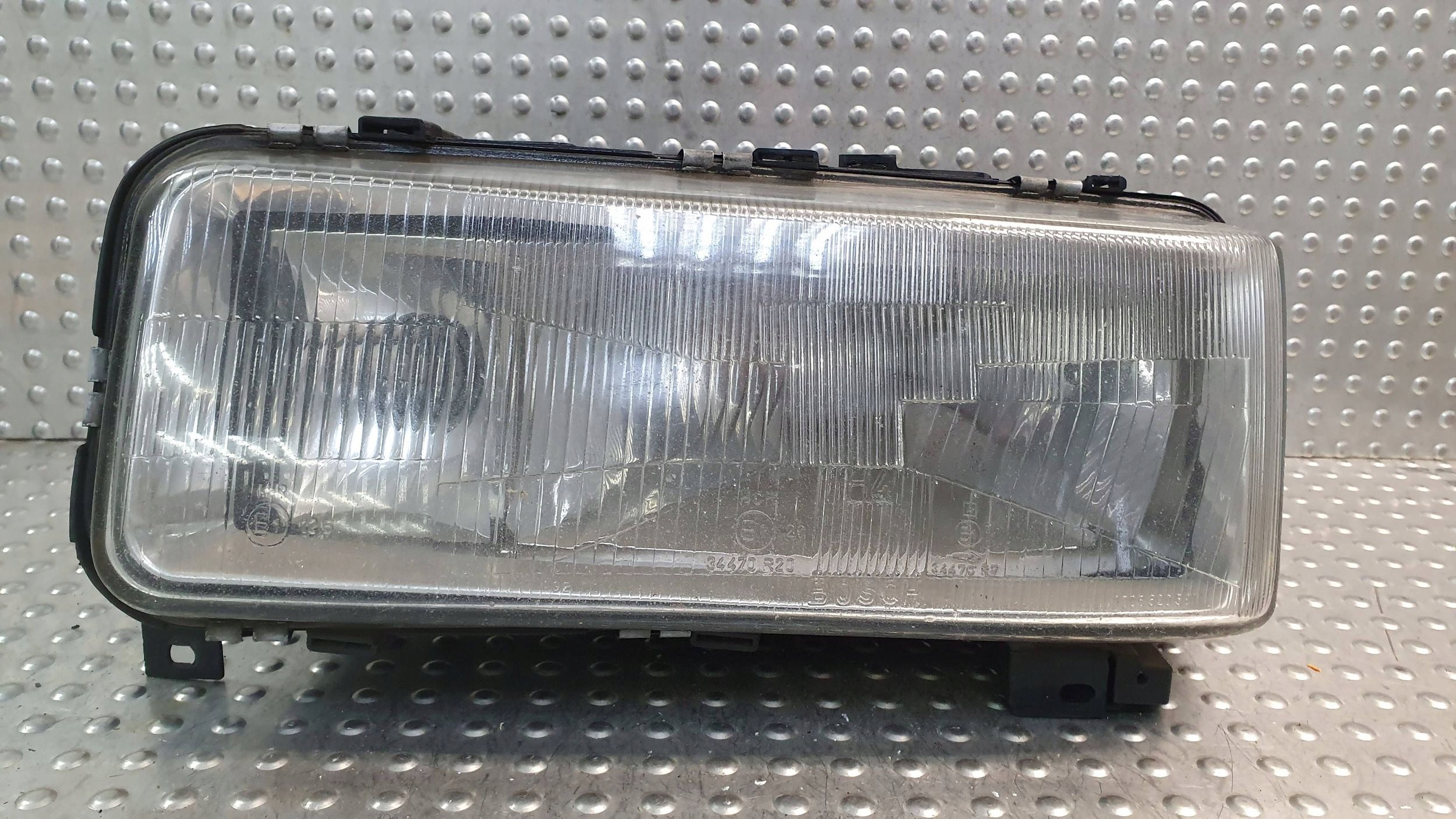 světlo předek levá AUDI 200 C3 83