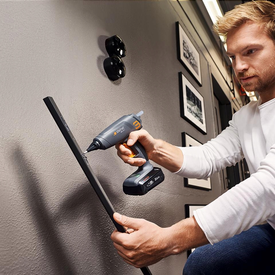 Pistolet do klejenia STEINEL MobileGlue 3011 aku zestaw [069018] Moc 150 W