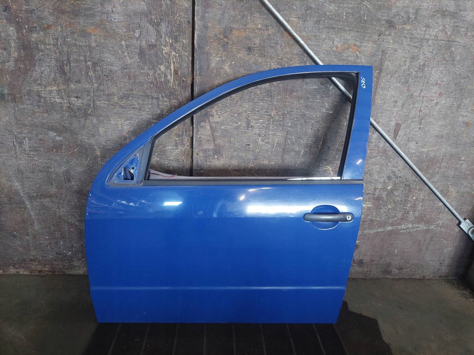 door complete left front SKODA FABIA and 4590