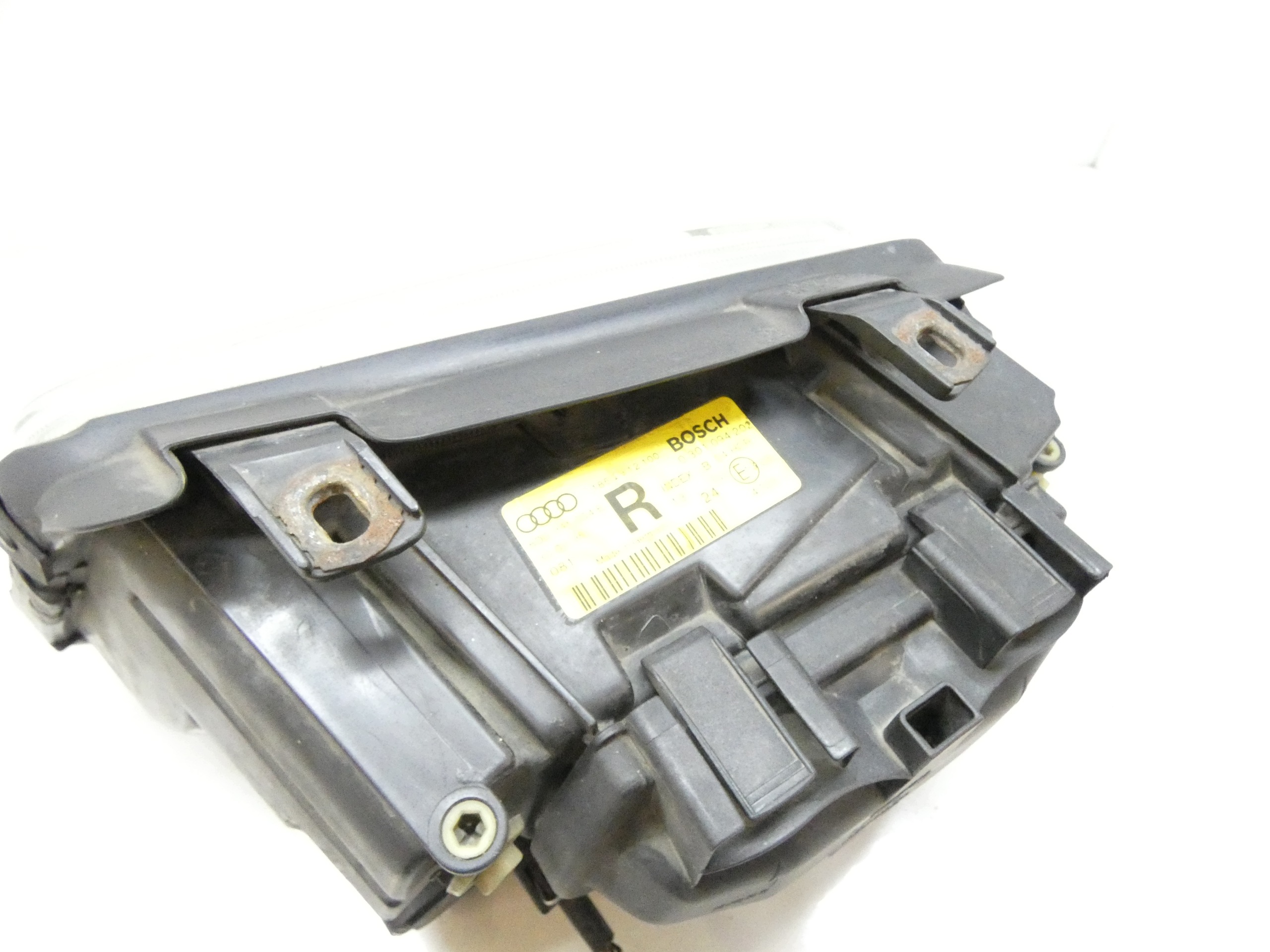 feu droit avant AUDI A4 B5 95-99 8D0941004E complète original