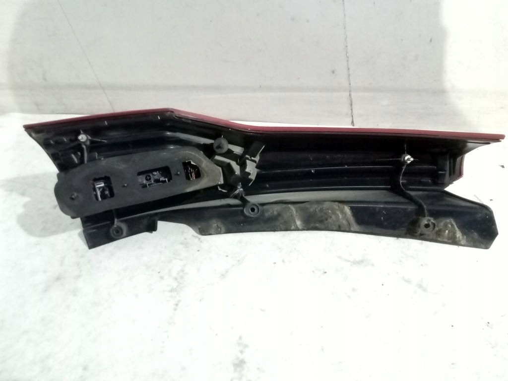 Citroen C4 Grand Picasso and light right rear part rear