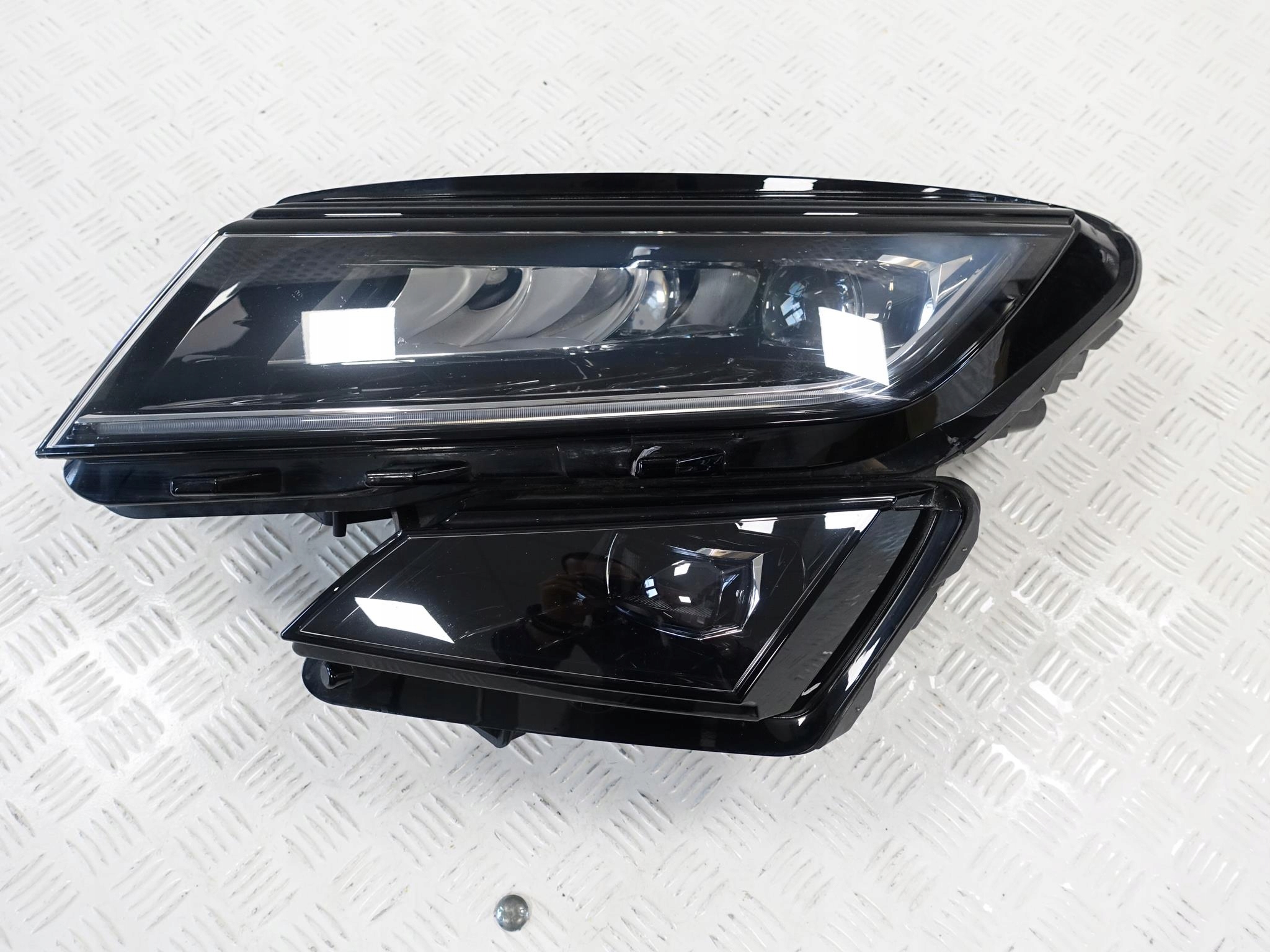 SKODA KODIAQ 566 LAMPA FULL LED LEWA PRZÓD EU