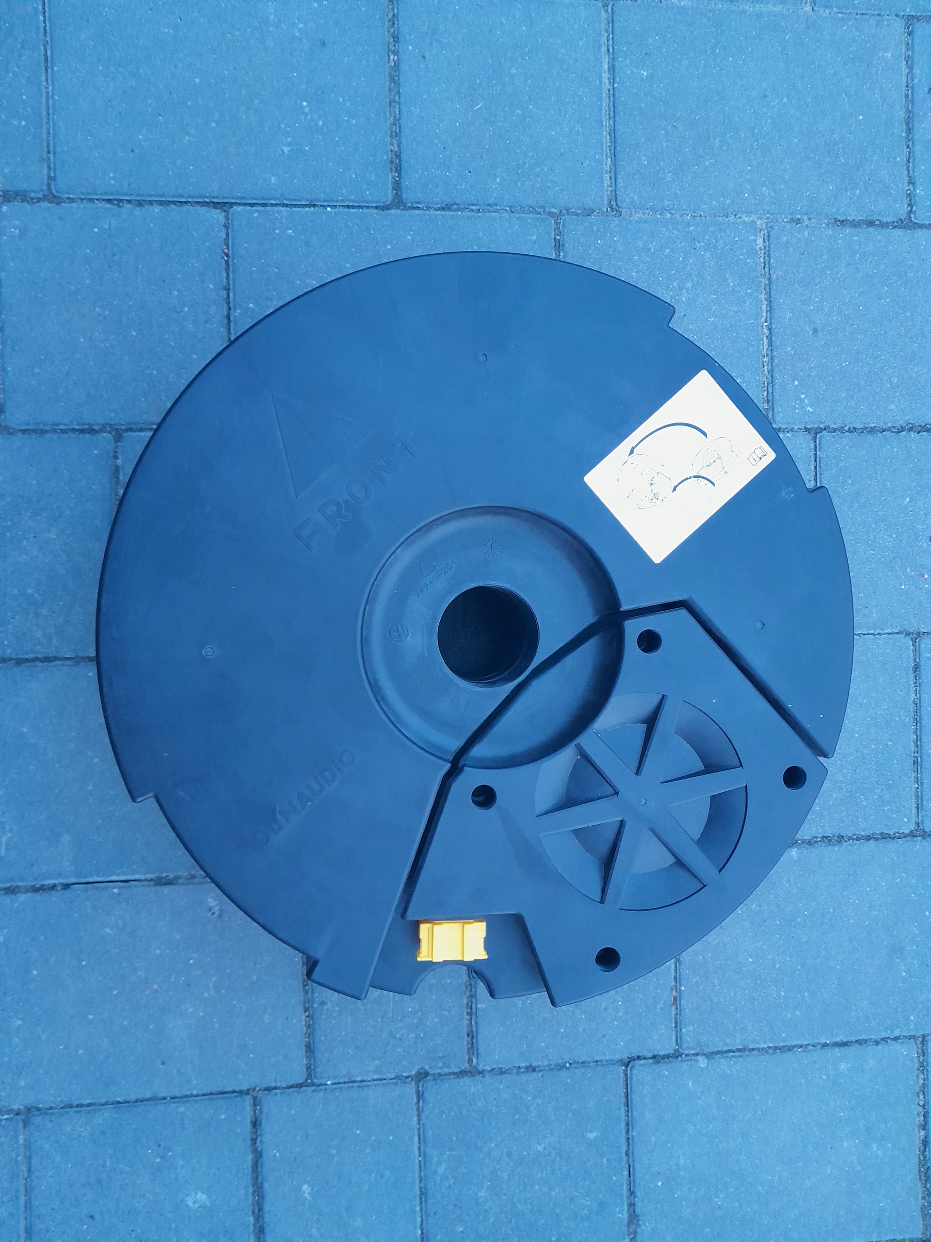 3G0035621C - VW PASSAT B8 Arteon туба динамік сабвуфер DYNAUDIO