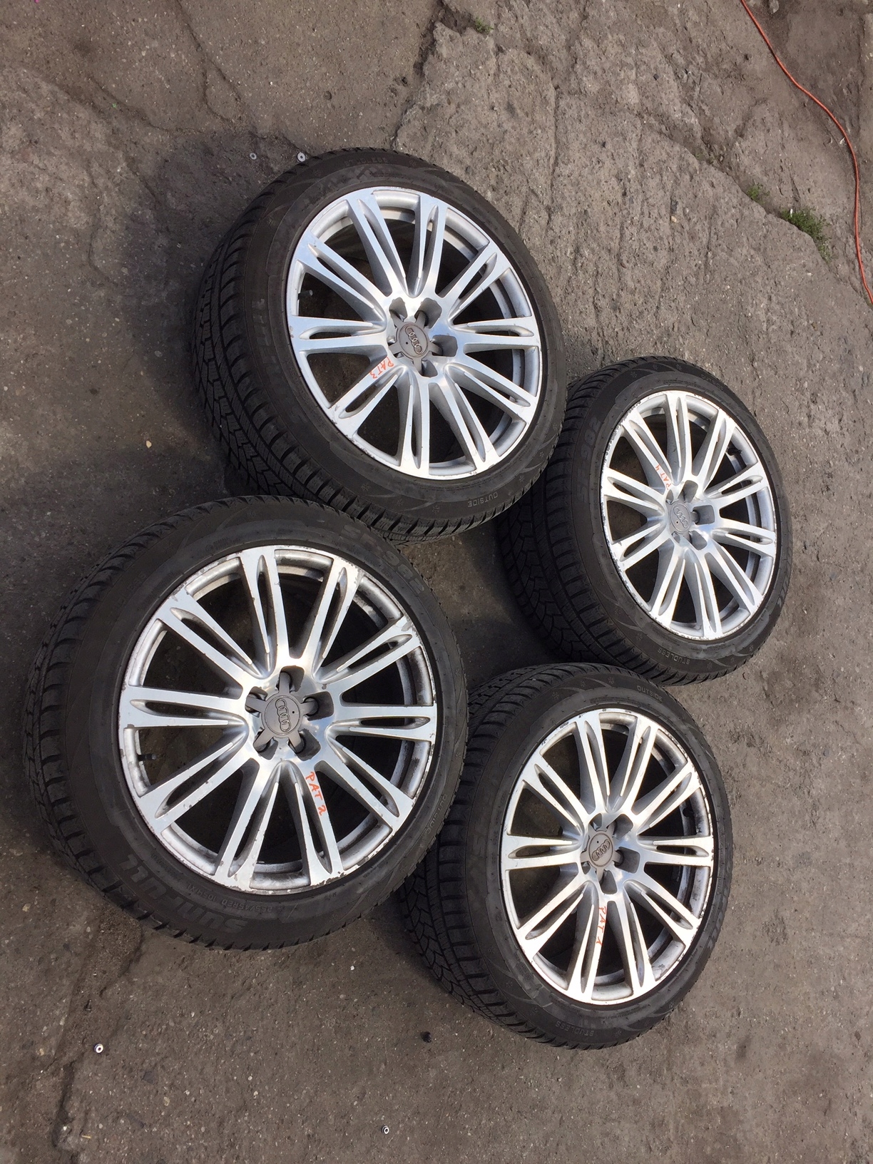 4× Обід алюміній Audi OE A8 D4h0 9.0