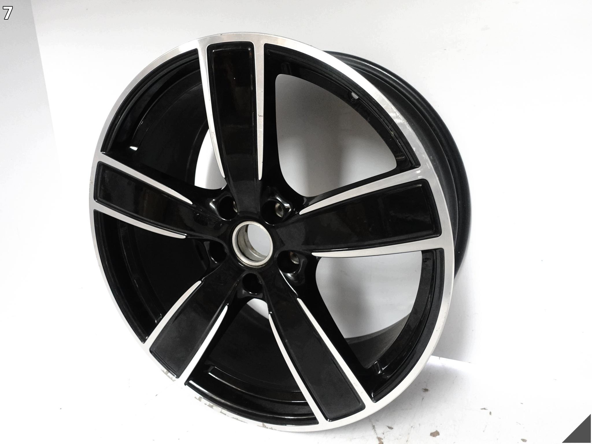 PORSCHE CAYENNE 9Y0 E3 SPORT CLASSIC disk disk 10Jx22 ET48 5x130 041