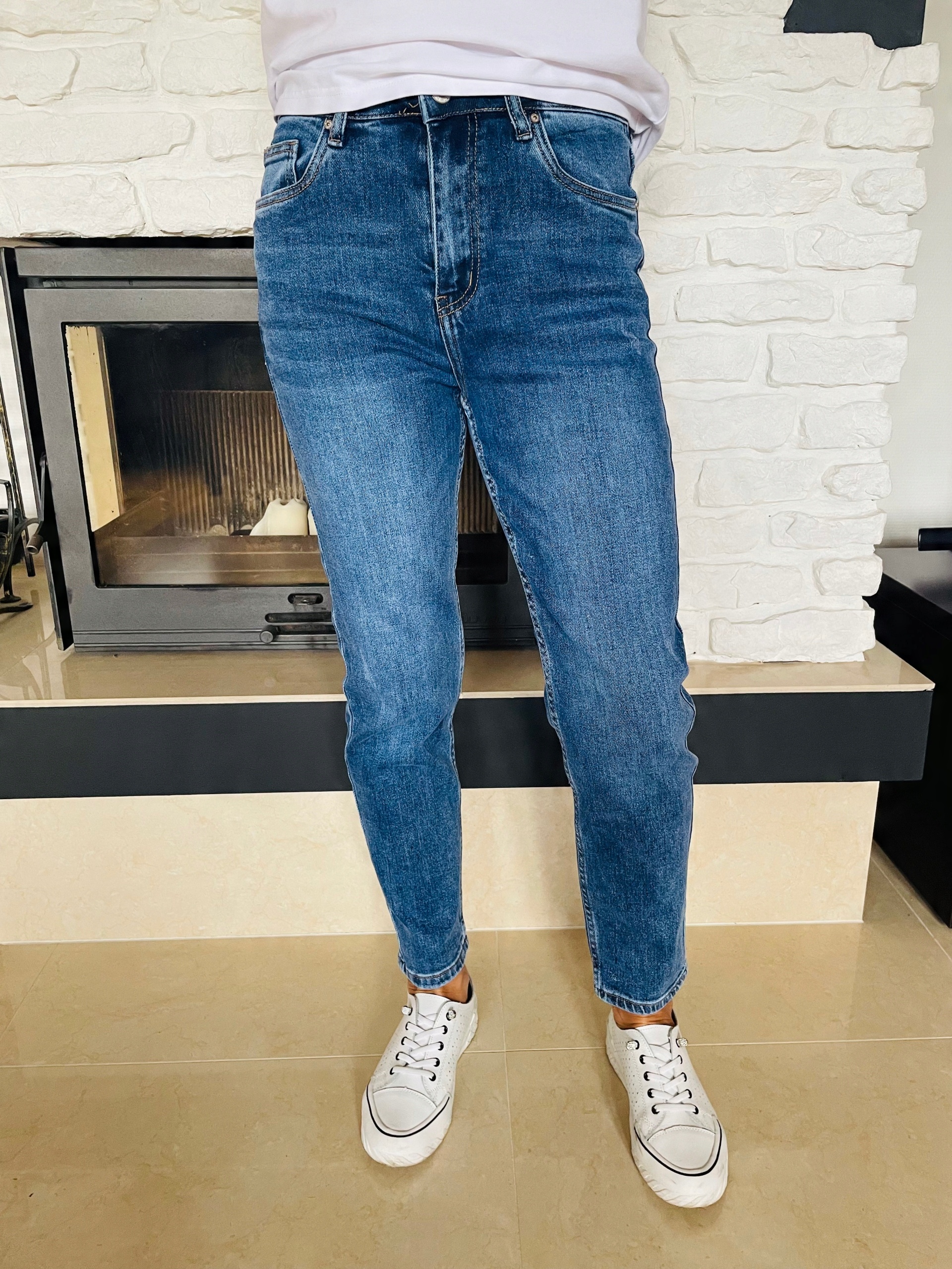 

Spodnie jeansowe Mom Fit 38