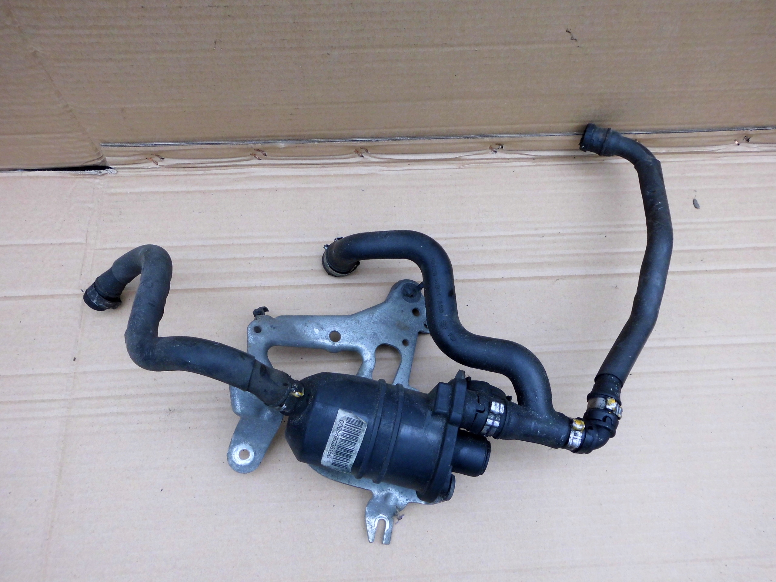 МАСЛОВІДДІЛЮВАЧ OPEL ZAFIRA B 1.9 CDTI