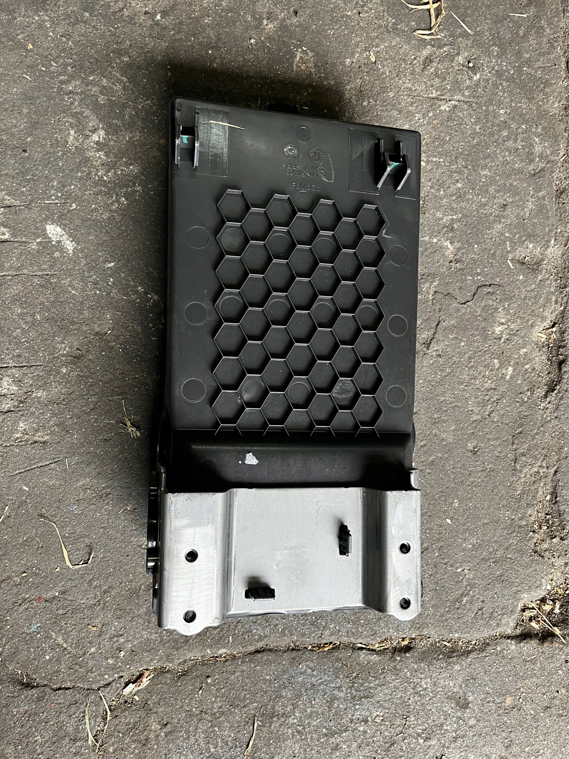 87 FORD KUGA MK2 VIGNALE PODŁOKIETNIK KANAPY Typ samochodu Samochody osobowe