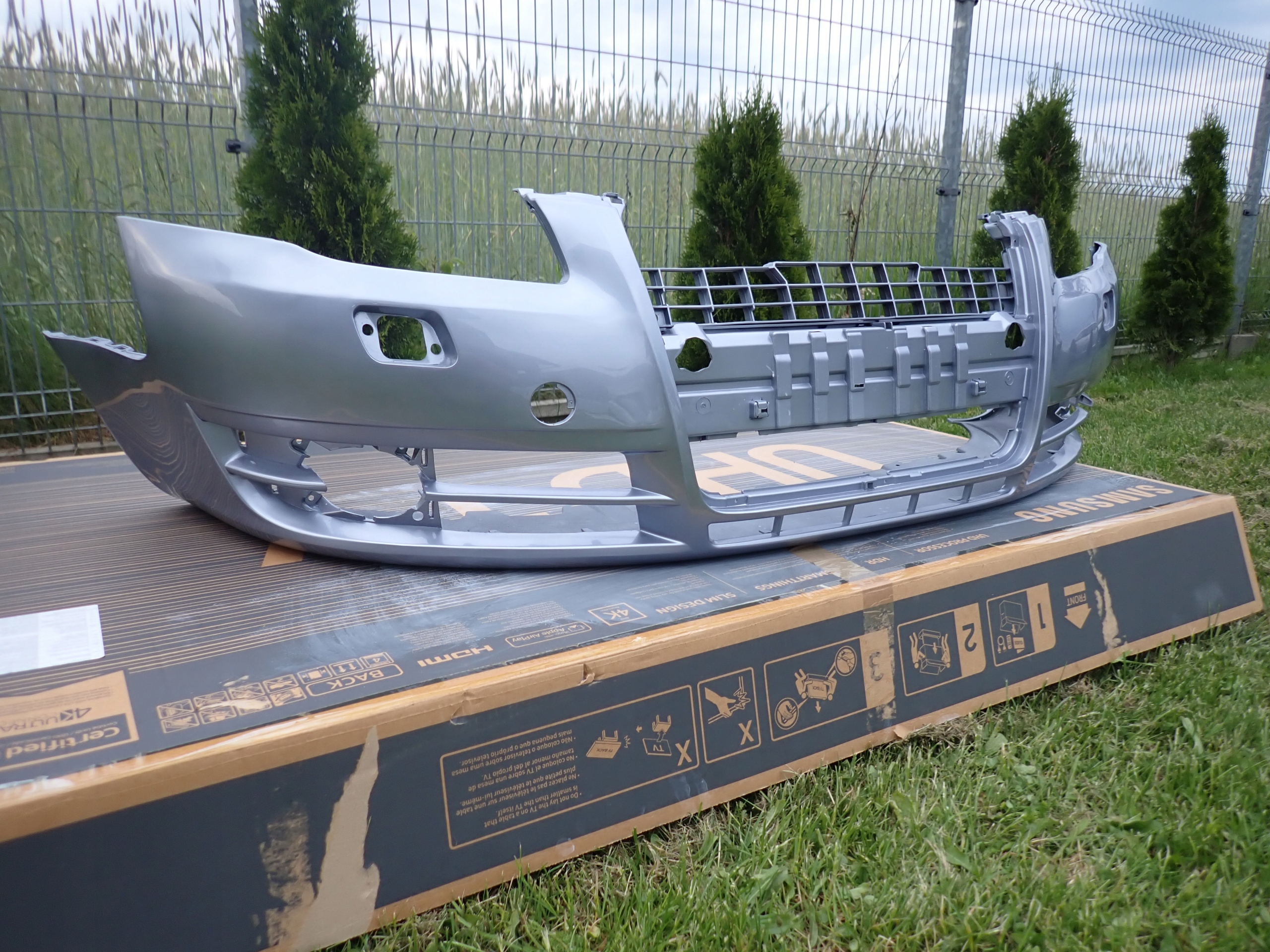 LY7G bumper front front AUDI A4 B7 XENON
