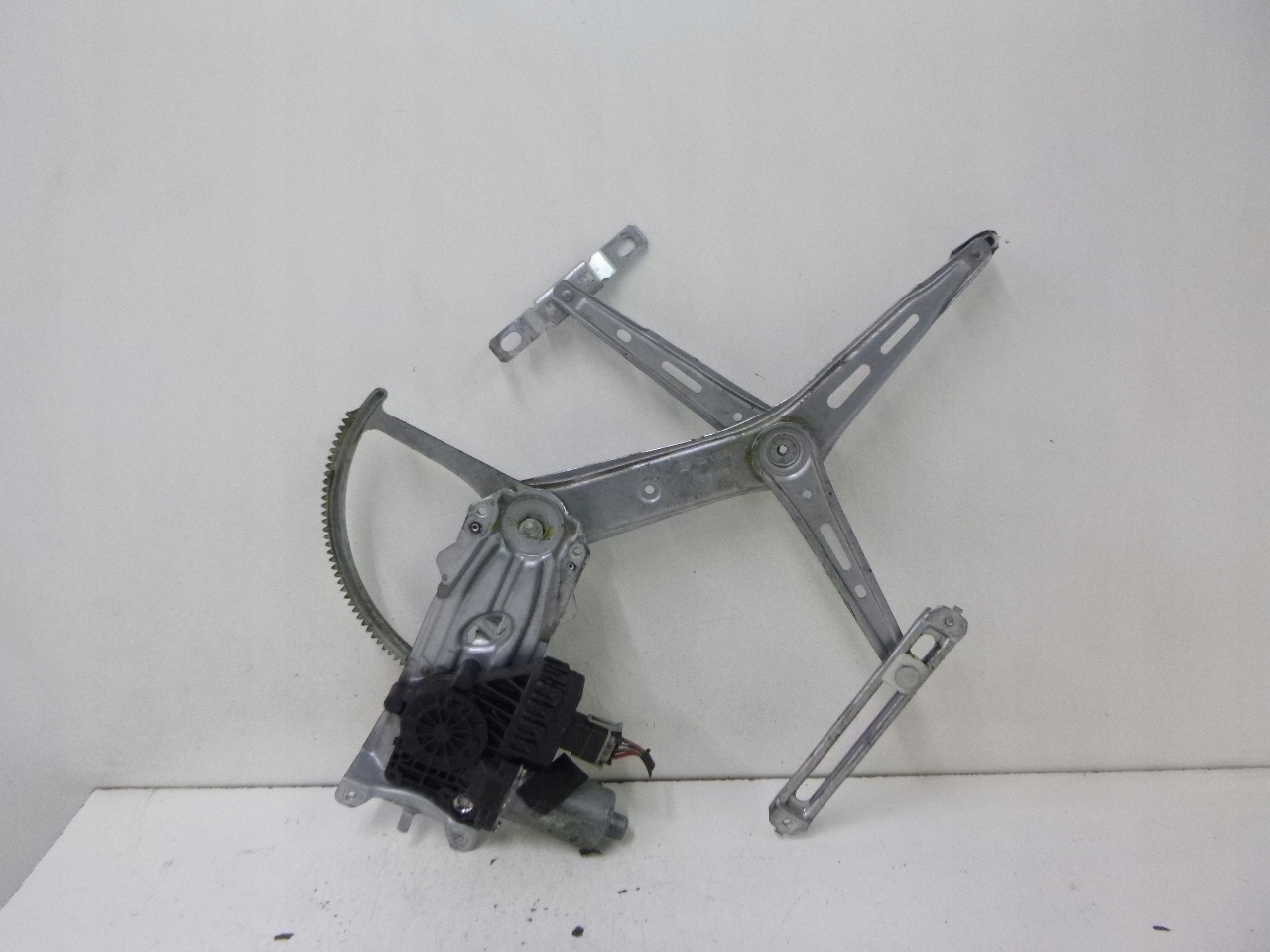 MÉCANISME VITRE AVANT DROITE OPEL ZAFIRA A 90579356