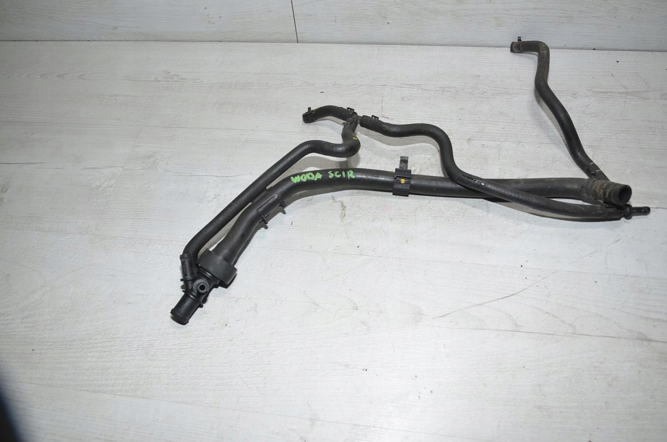 vedení hadice vody Scirocco MK3 1K8 2013