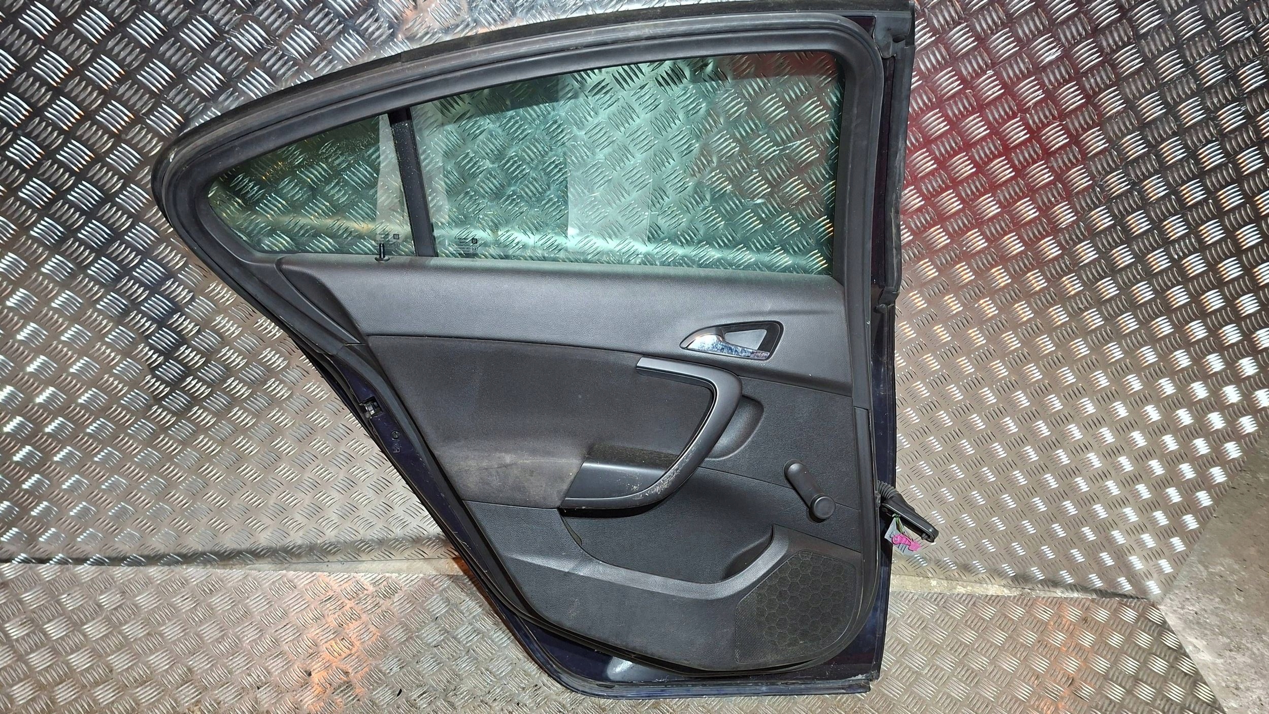 Tür heck links OPEL INSIGNIA A HB Sedan 2008