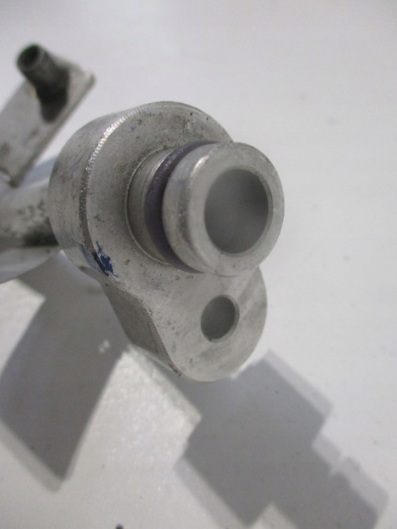 7569f28c403ba2ad2e154843885f