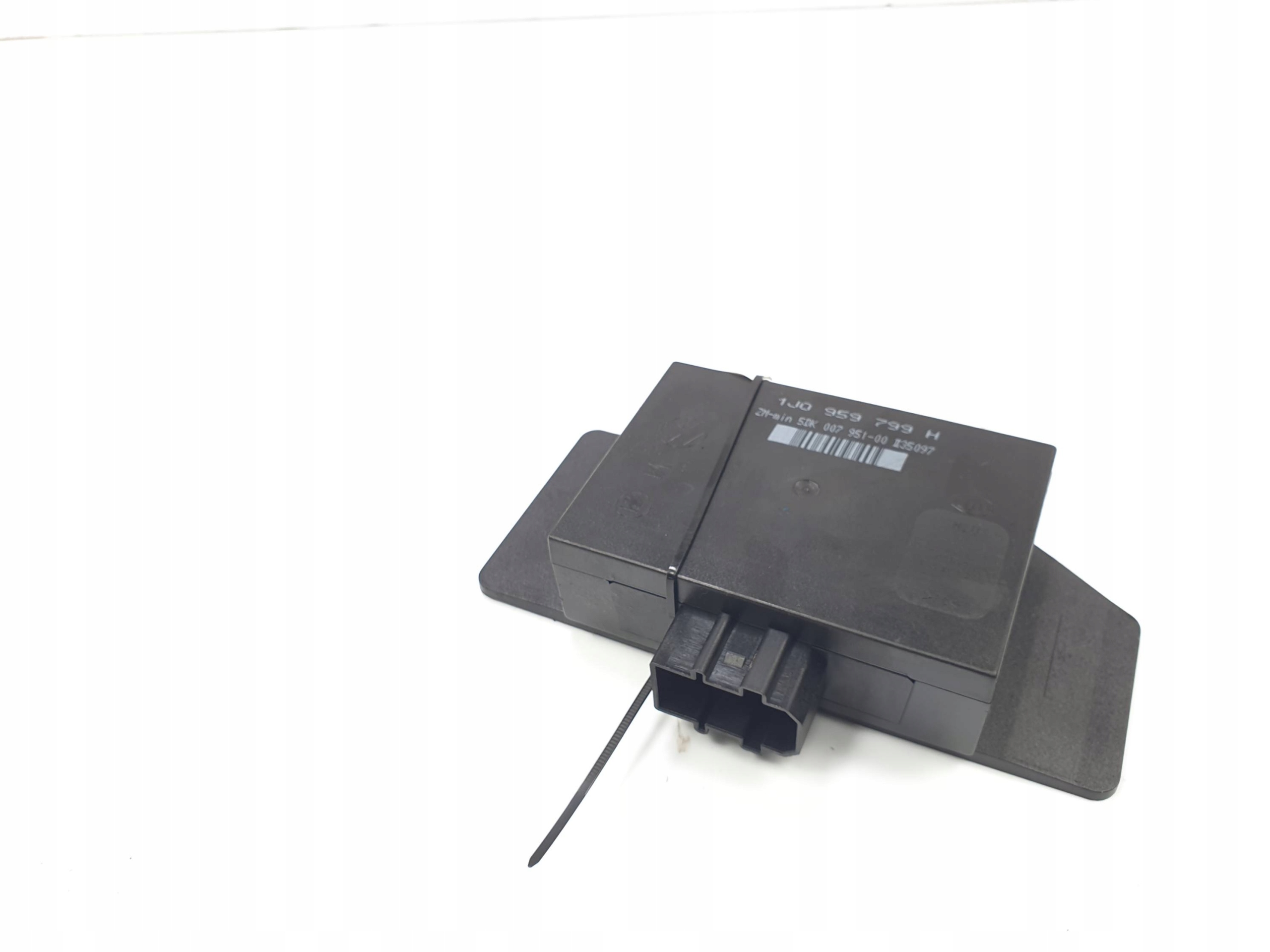 module 1J0959799H VOLKSWAGEN PASSAT B5