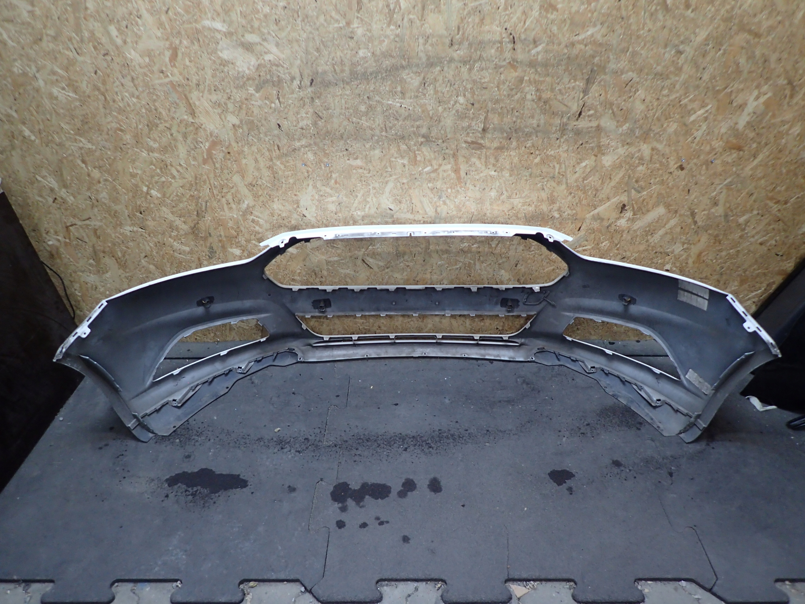 bumper front FORD MONDEO MK5
