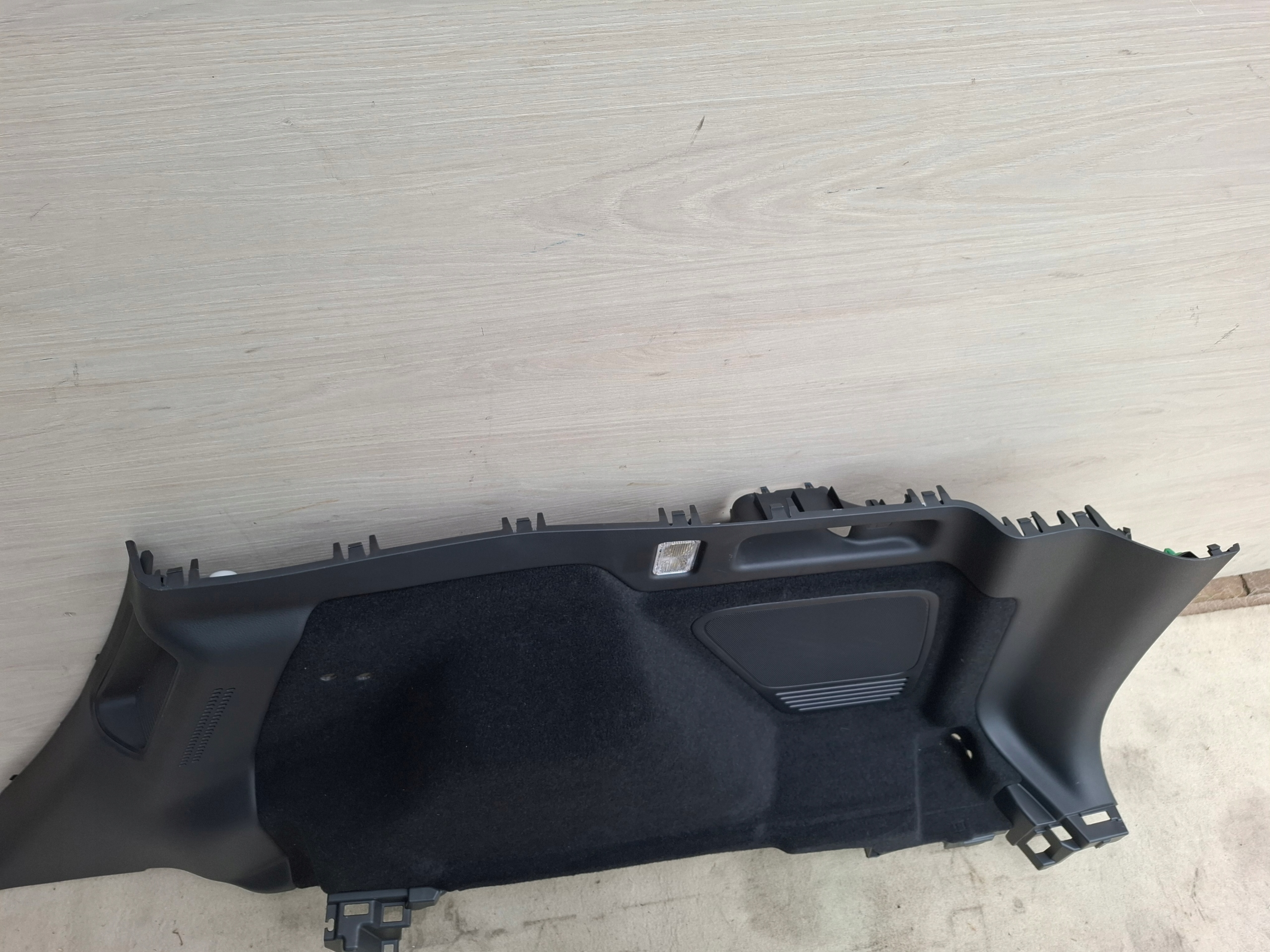 Honda CR-V V 2022r boot upholstery right 84610TPAJ0120
