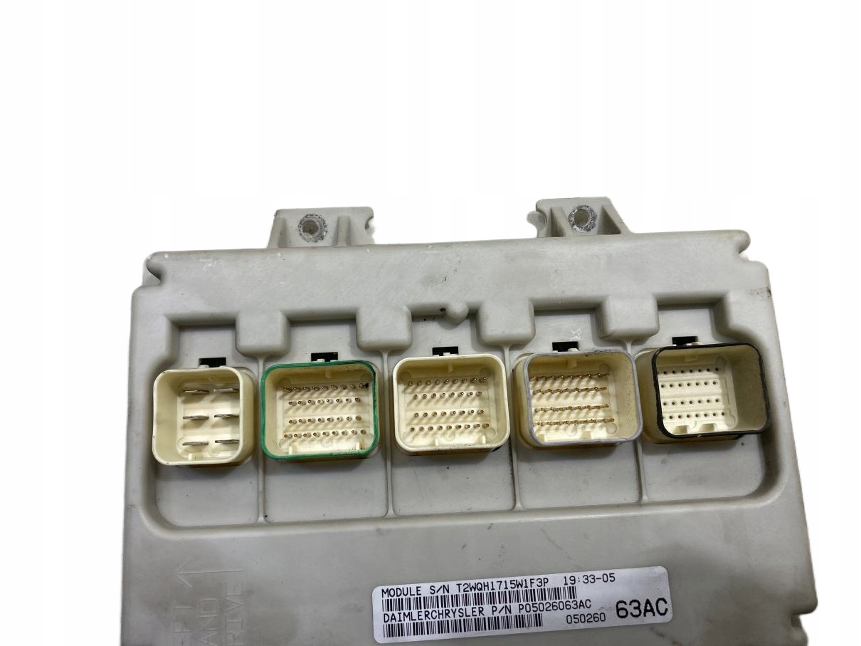 Unité commande confort VOYAGER IV 2.8 CRD P05026063AC
