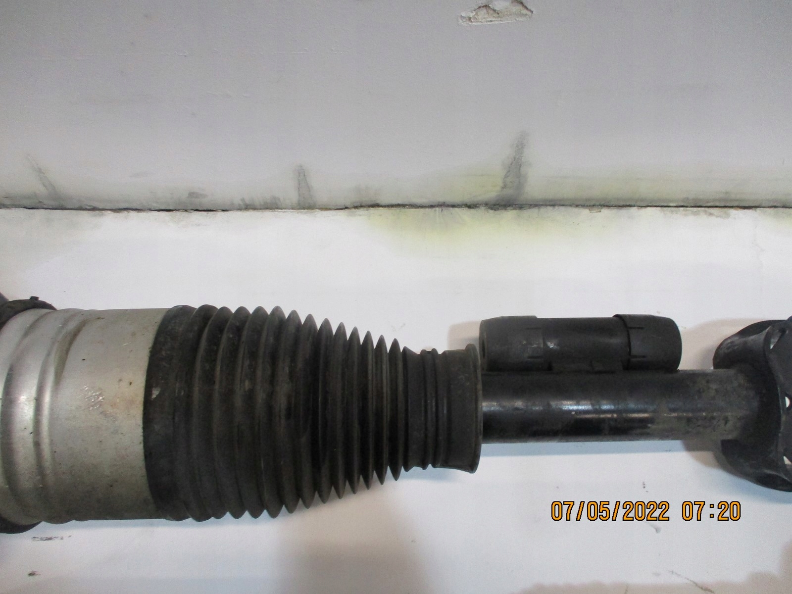 amortizer MERCEDES GLE A1673203113 A1673203213