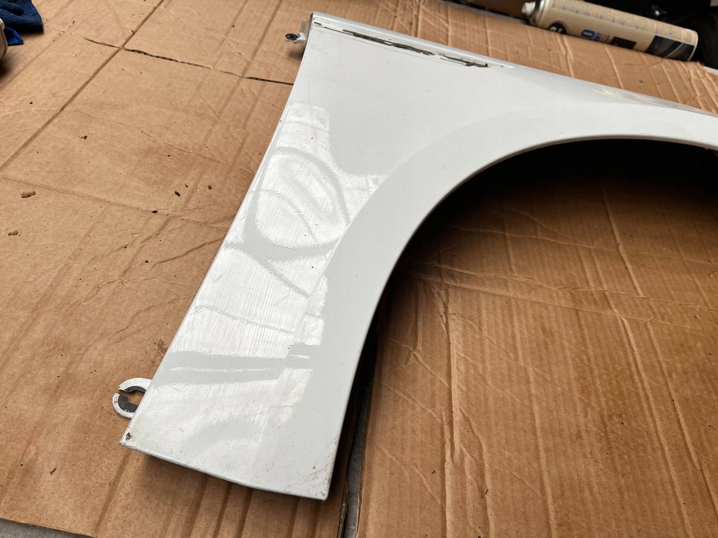 fender right front RENAULT MEGANE IV 631005296R @M