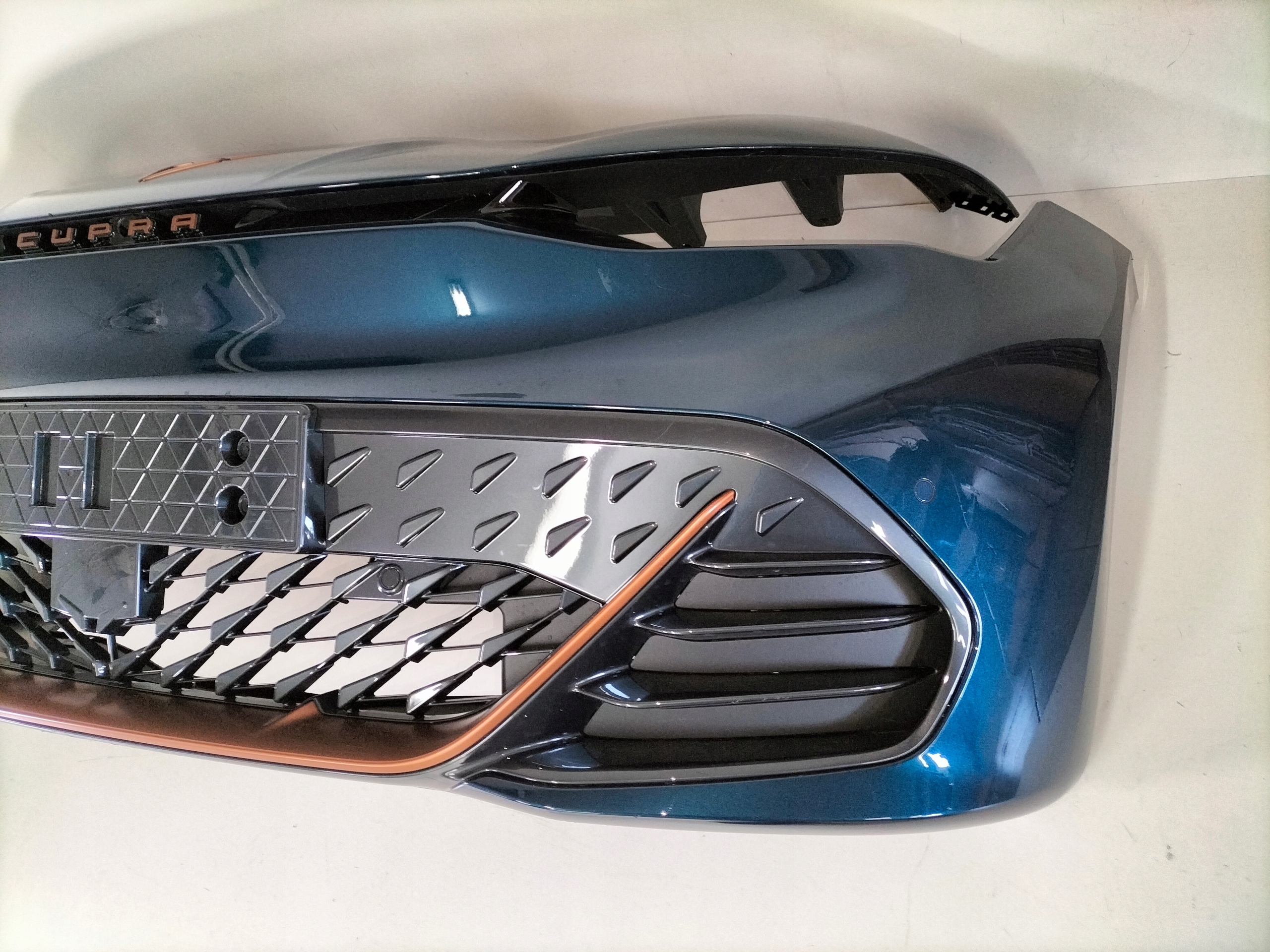 Frontstoßstange vorne CUPRA BORN 21