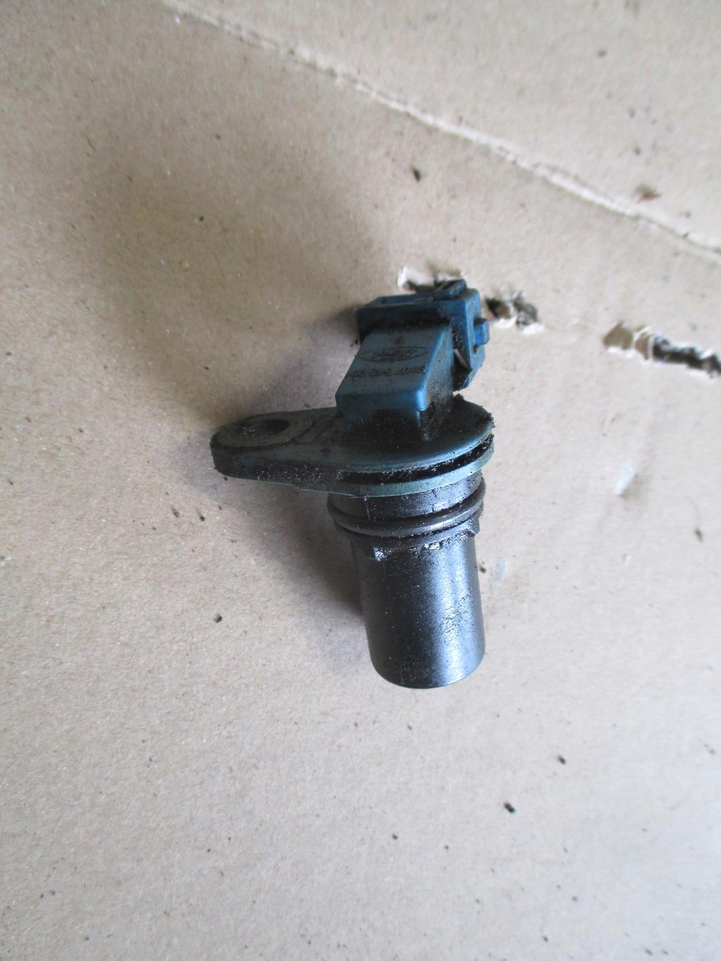 MAZDA 2 II 1.25 1.4 DY 02-07 CZUJNIK WAŁU