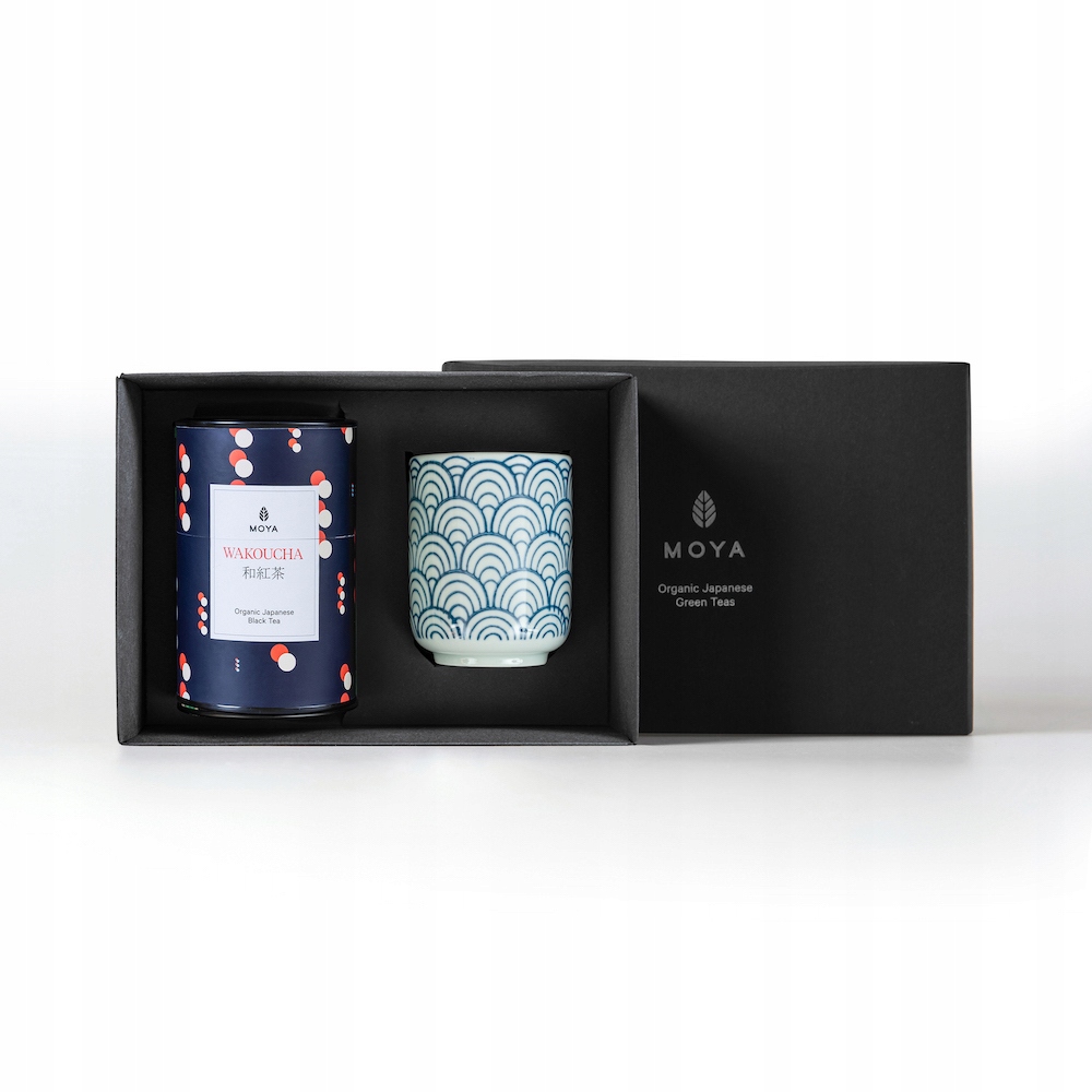 Levně Dárková sada – organický zelený čaj Moya Wakocha a hrnek Choseki