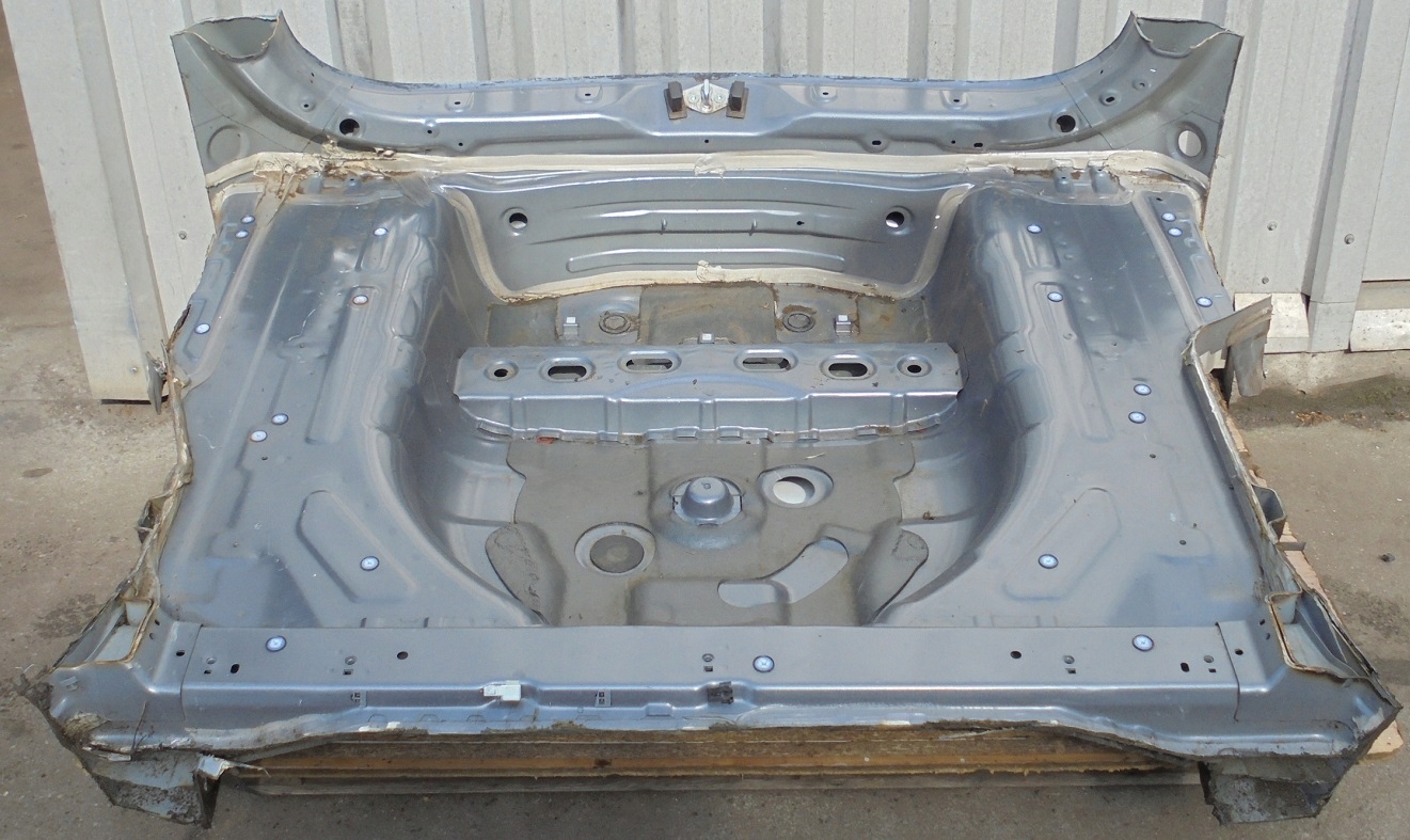 HYUNDAI I30 II 13 PAS TYLNY WZMOCNIENIE KOMBI ZAR Producent części Hyundai OE