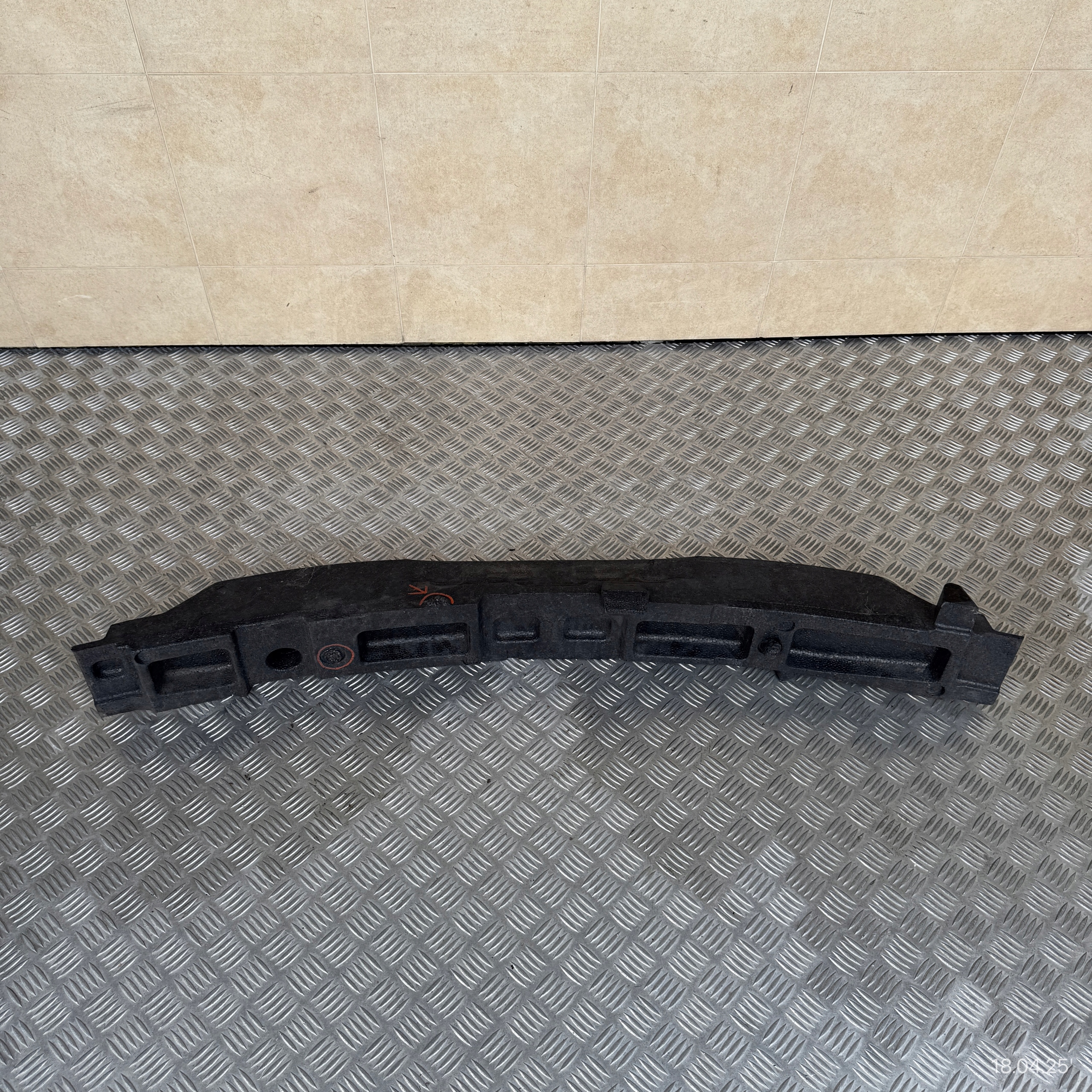 ABSORBER der Stoßstange vorne träger Polystyren RENAULT KADJAR 620932882R