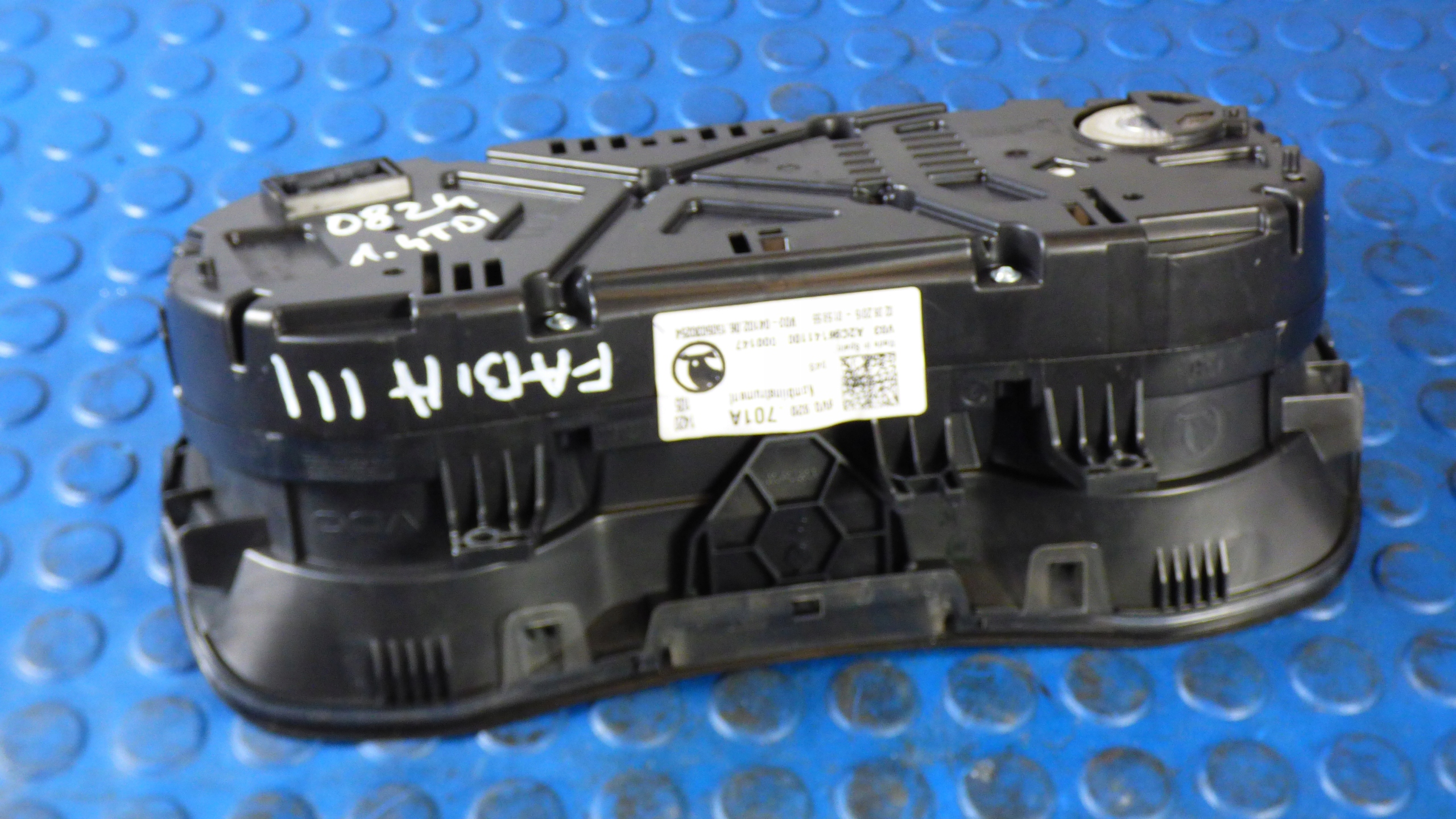 dials 6V0920701A SKODA FABIA III 1.4 TDI
