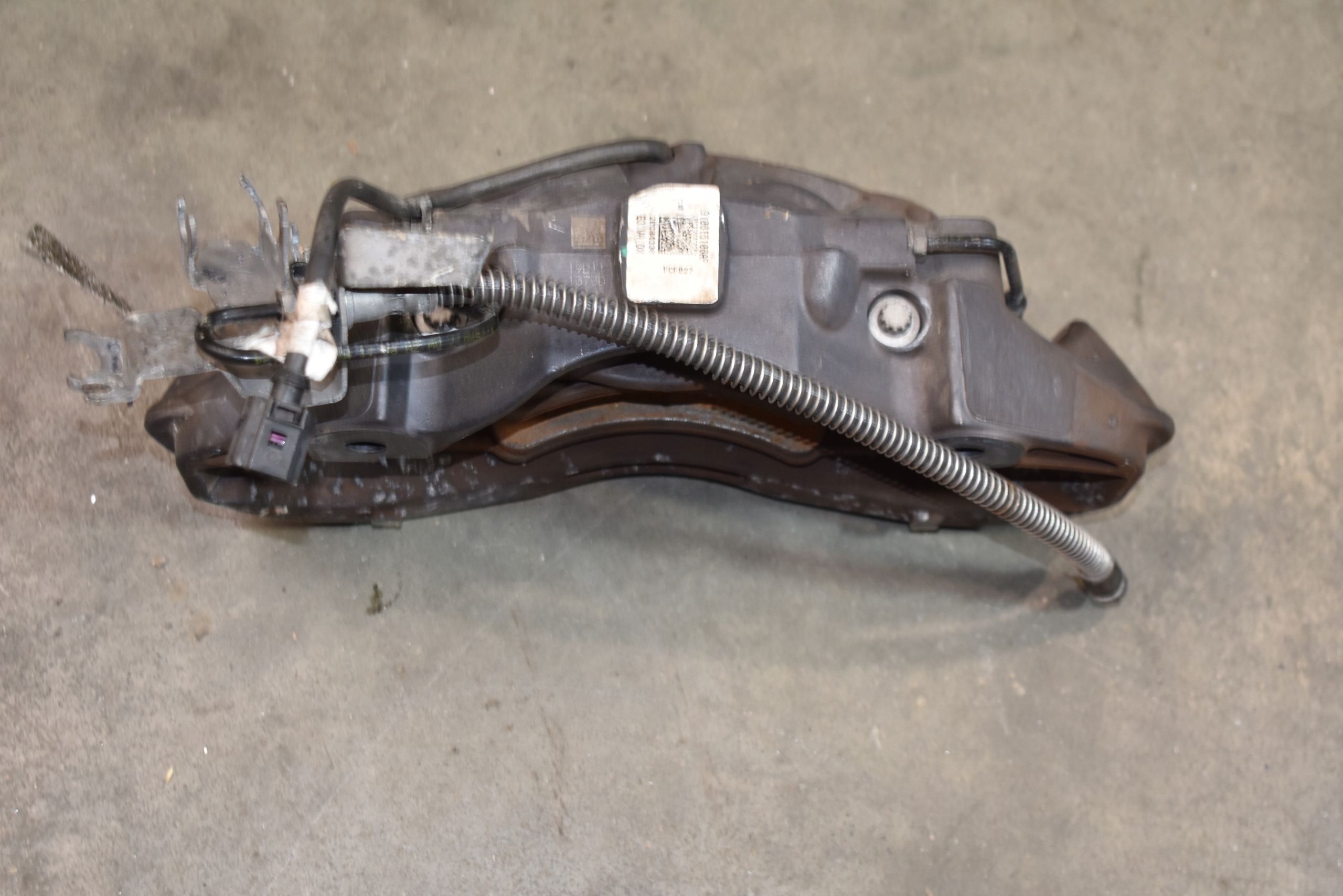 caliper brake front front right 2 TLOCZKOWY PORSCHE CAYENNE 9Y 1