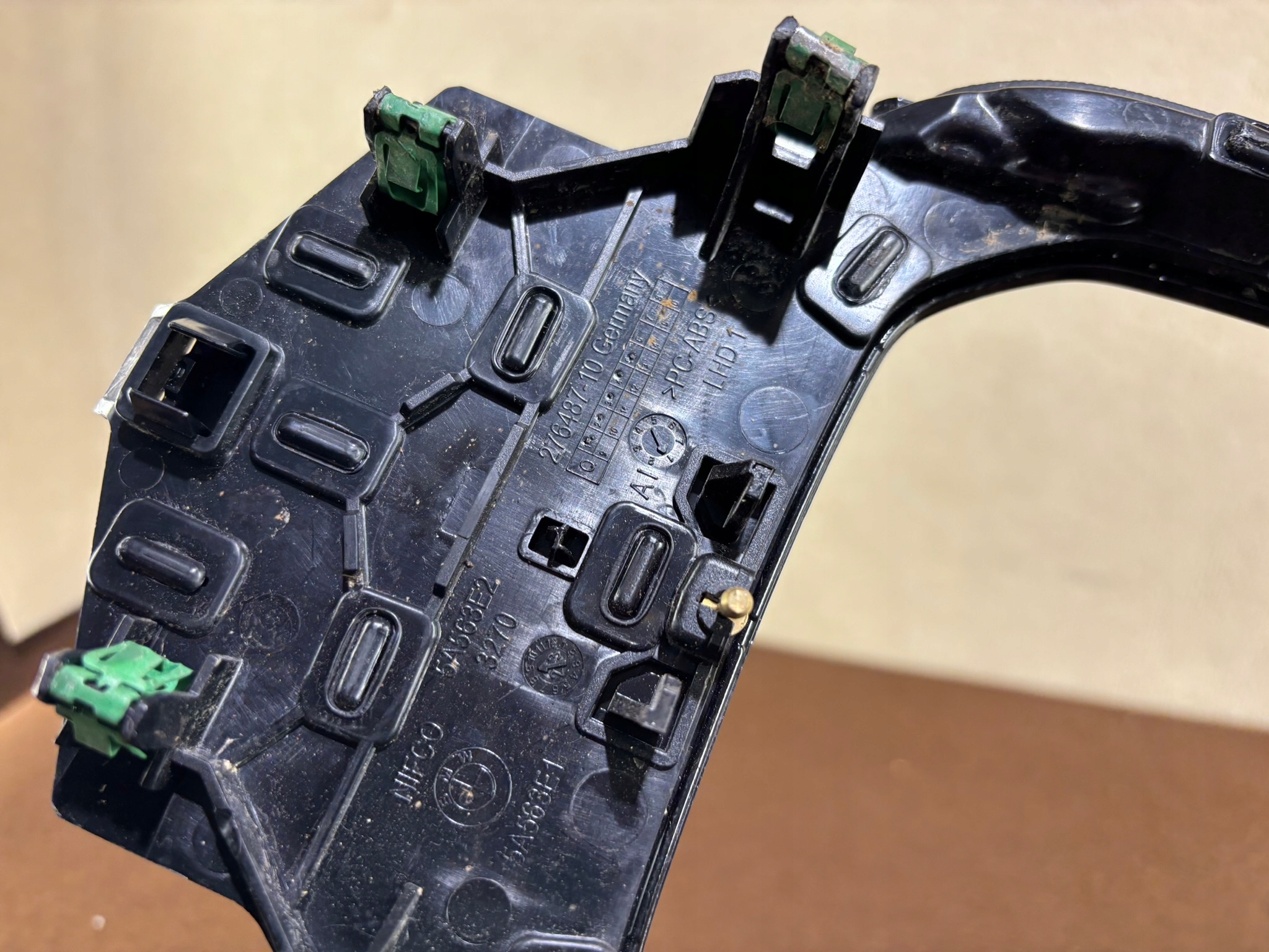 BMW F80 M3 M4 PANEL TUNELU CONSOLE CHÂSSIS 165A563E202 K86/RX601