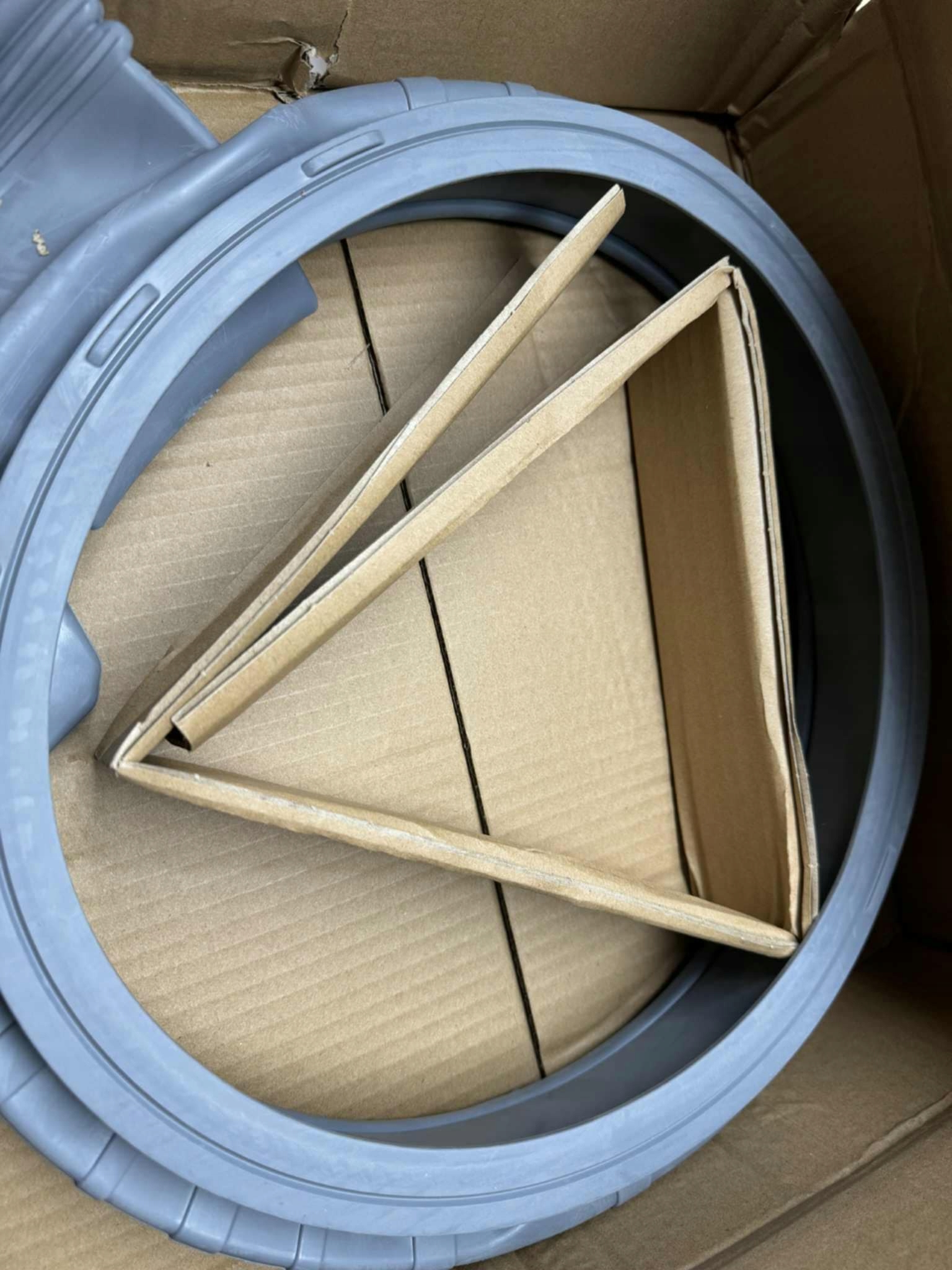 Fartuch do pralki Samsung WD6800N (DC64-03723A)