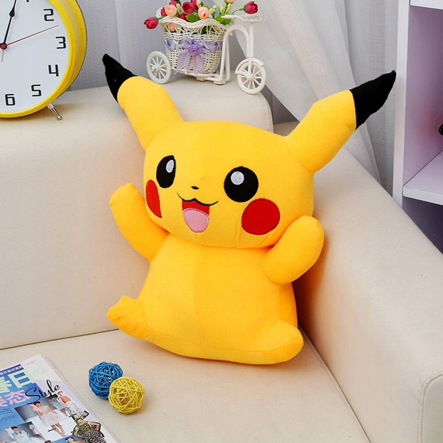 MASKOTKA PIKACHU DUŻY PLUSZOWY POKEMON MIĘKKA PRZYTULANKA PLUSZOWA Z BAJKI Wiek dziecka 3 lata +