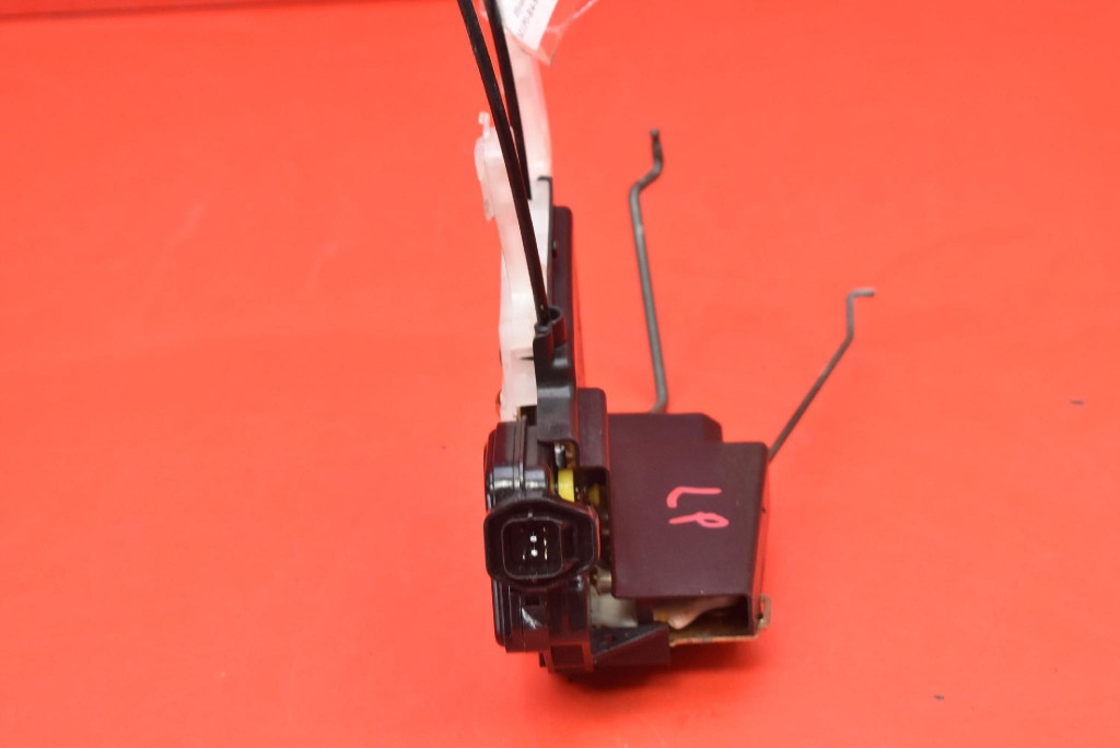 lock door left front front EU HYUNDAI TUCSON 1 and 04-10