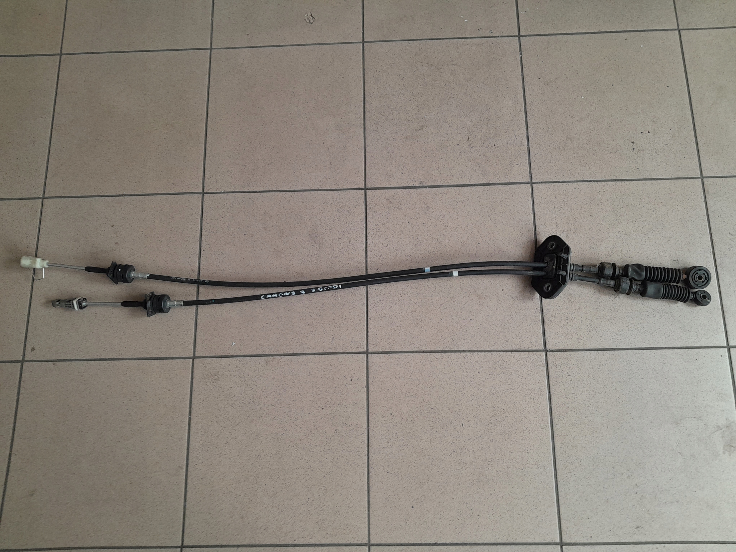 43794-1D200 437941D200 - KIA CARENS III 2006-2.0 CRDI ТРОСЫ ПЕРЕКЛЮЧЕНИЯ ПЕРЕДАЧ