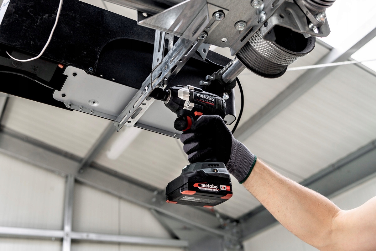 KLUCZ UDAROWY METABO SSW 18 LT 300 BL 18V 1/2'' 602398840 Kod producenta 602398840