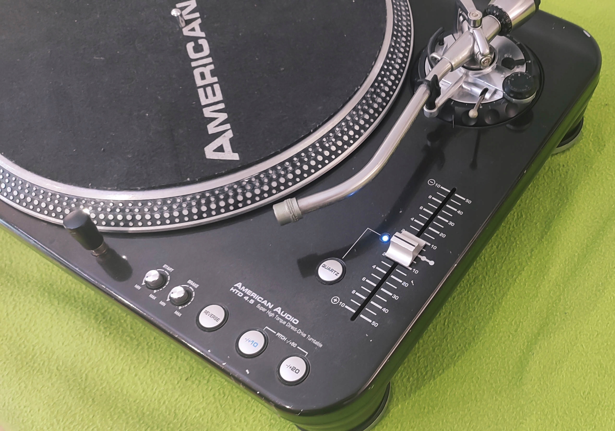 American audio HTD 4.5 High torgue Turntable Model TTD-2400-MKII