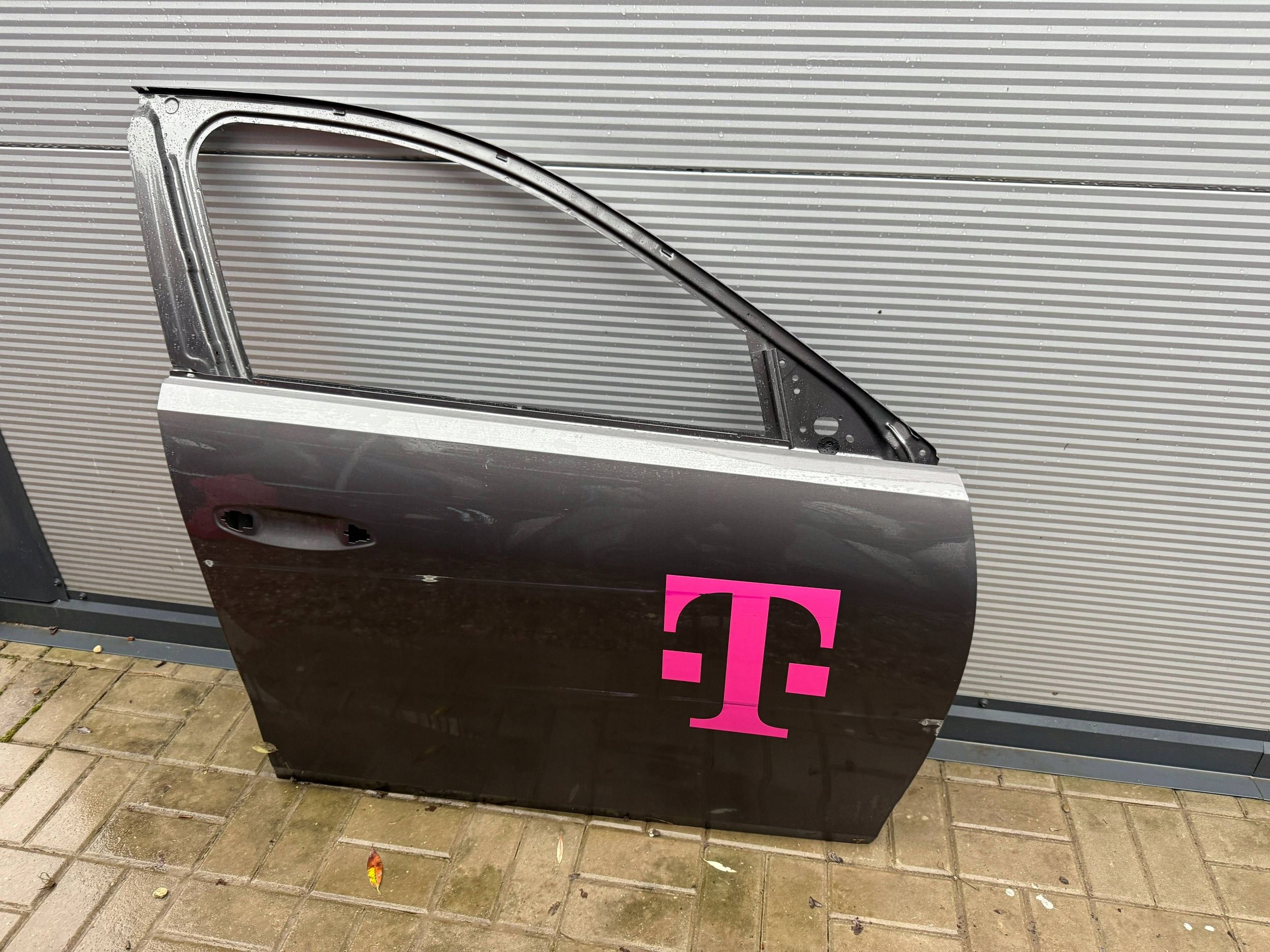 Peugeot 2008 II door right front front
