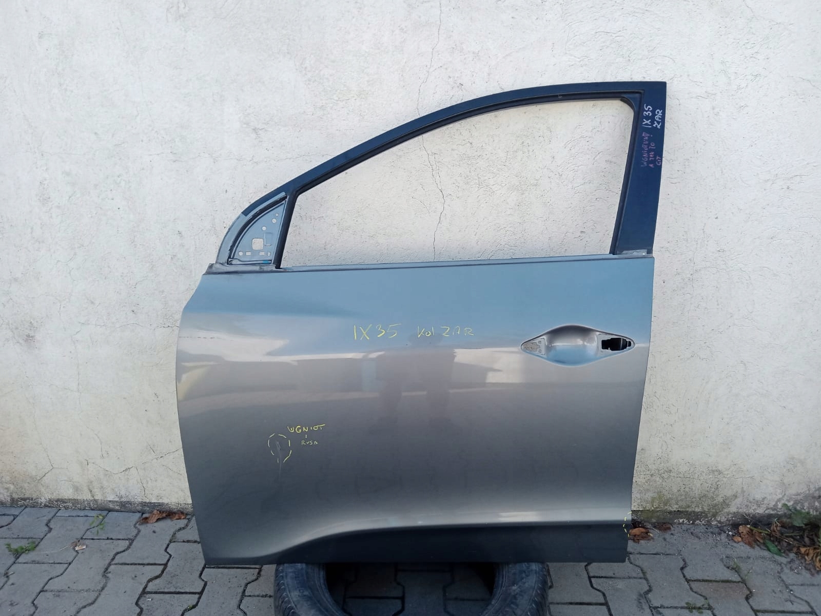 HYUNDAI IX35 door left front front ZAR 2009